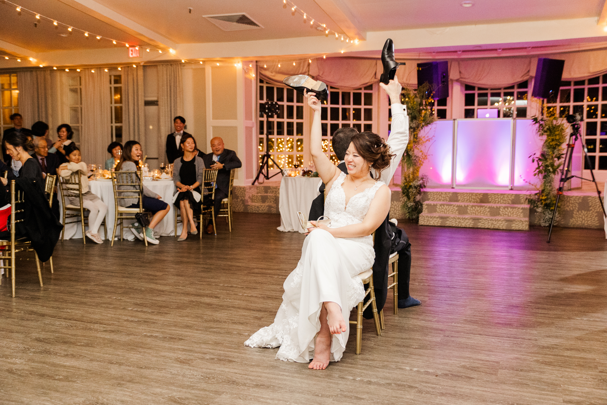 Playful Inn at Longshore Wedding Photography in Spring