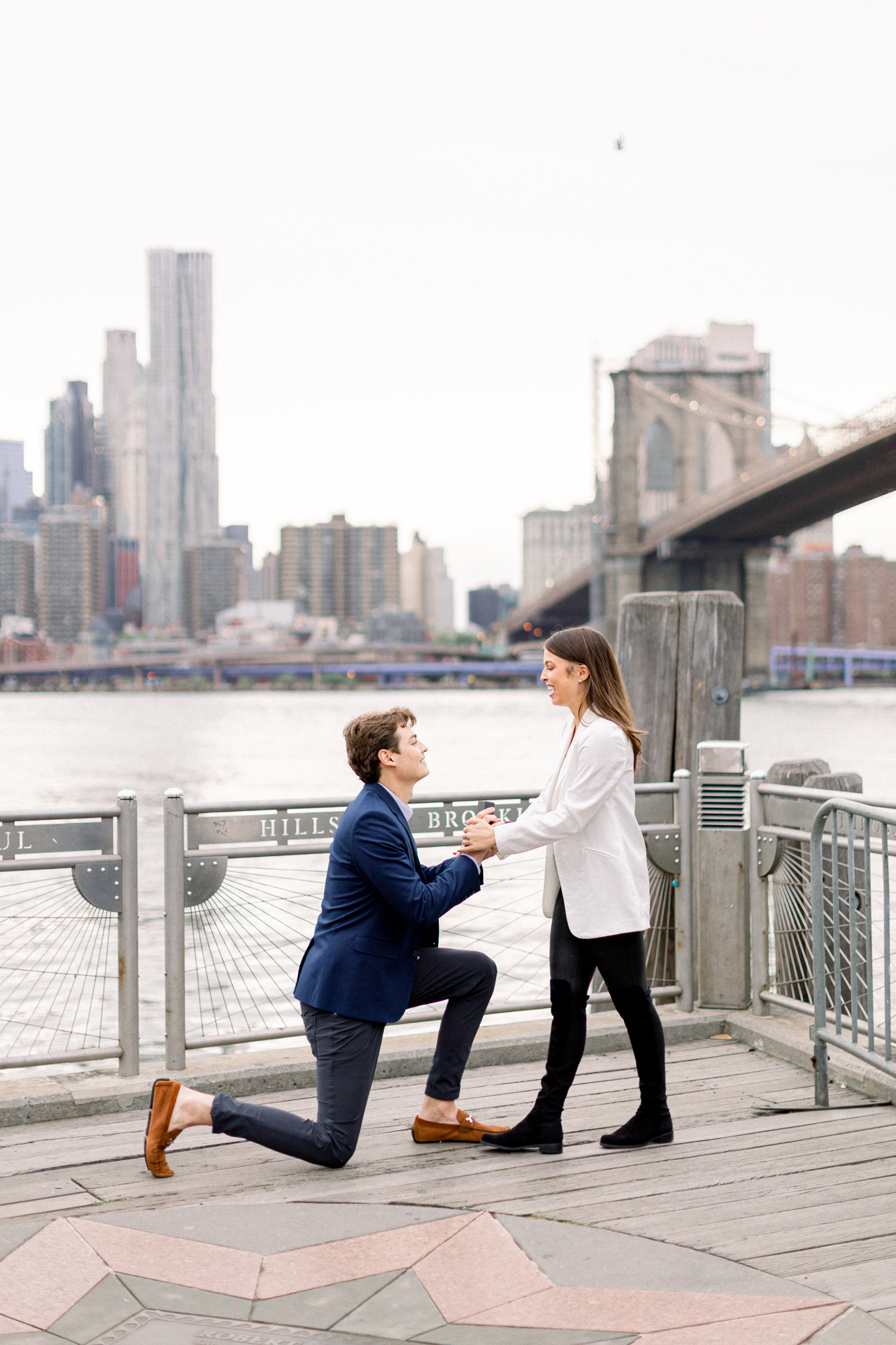 Memorable DUMBO Proposal Photos Featuring the Brooklyn Bridge