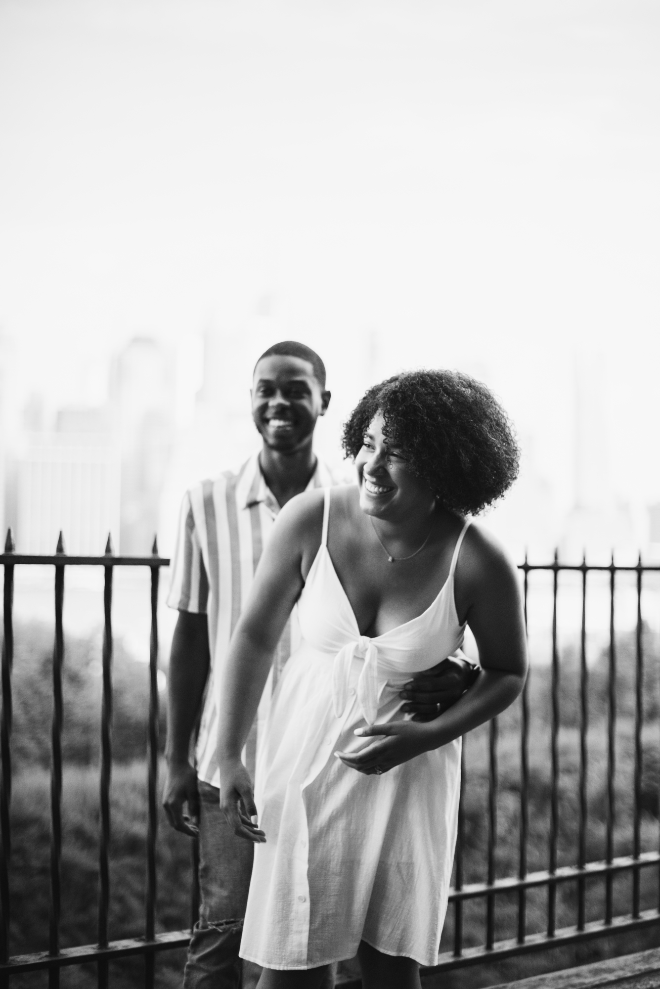 Incredible Summer Engagement Photos in Brooklyn Heights