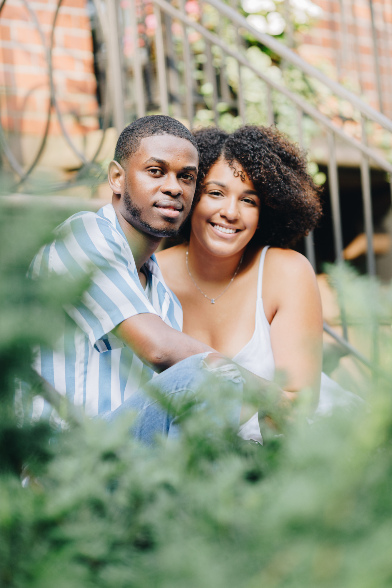 Beautiful Summer Engagement Photos in Brooklyn Heights