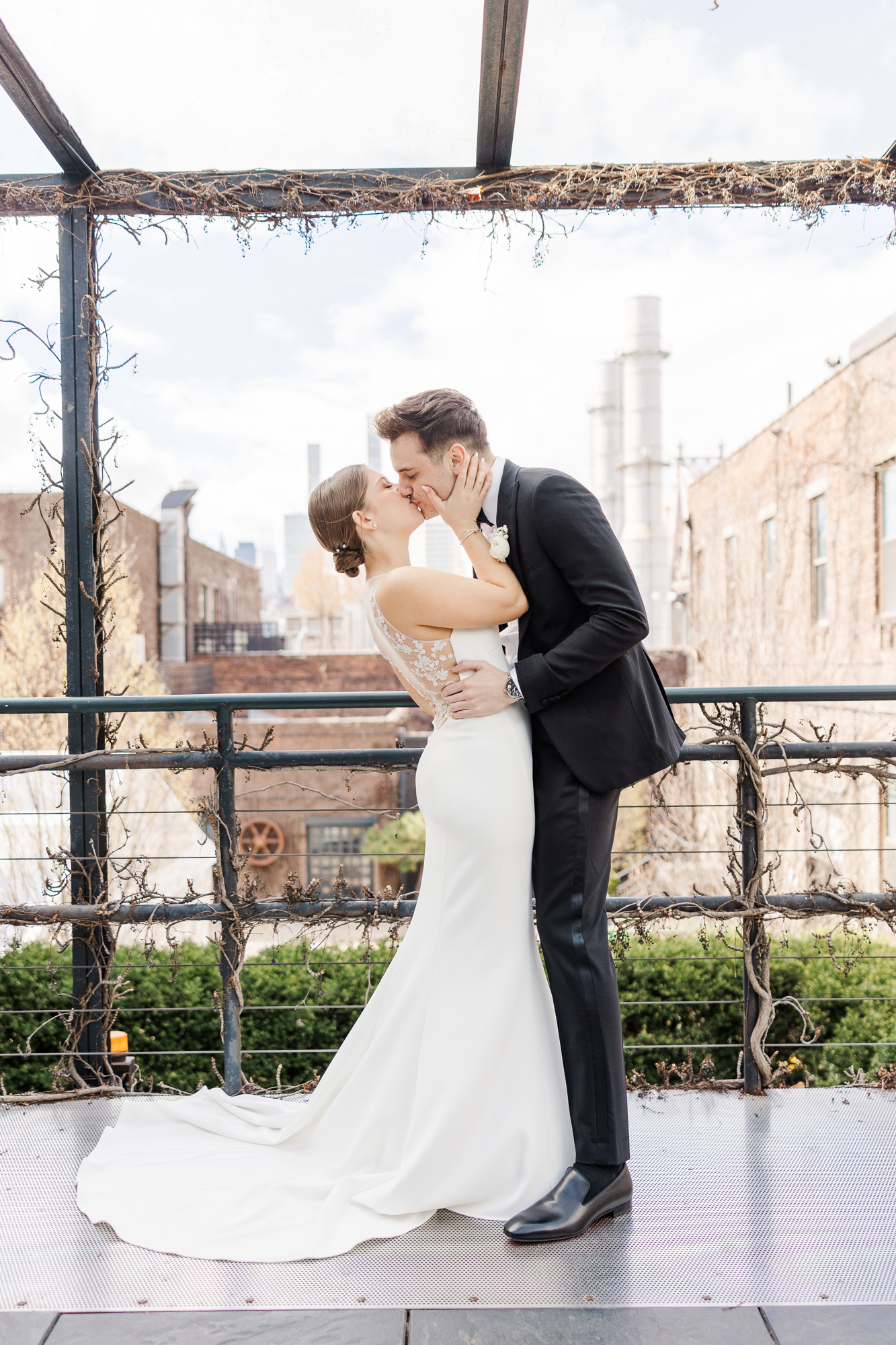 Cheerful Springtime Foundry Wedding In NYC