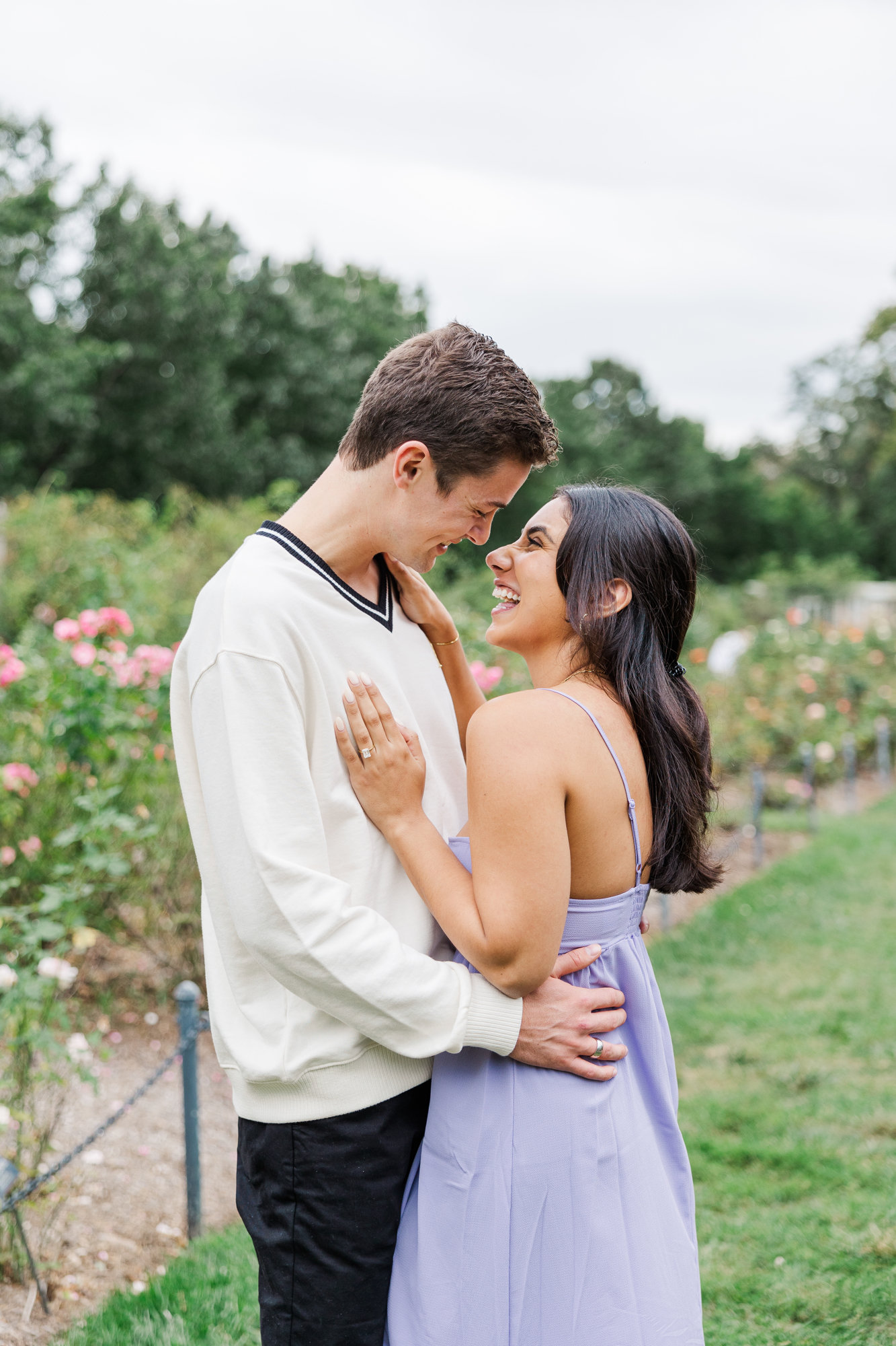 Perfect Proposal Photos in the Rose Garden at Brooklyn Botanic Garden