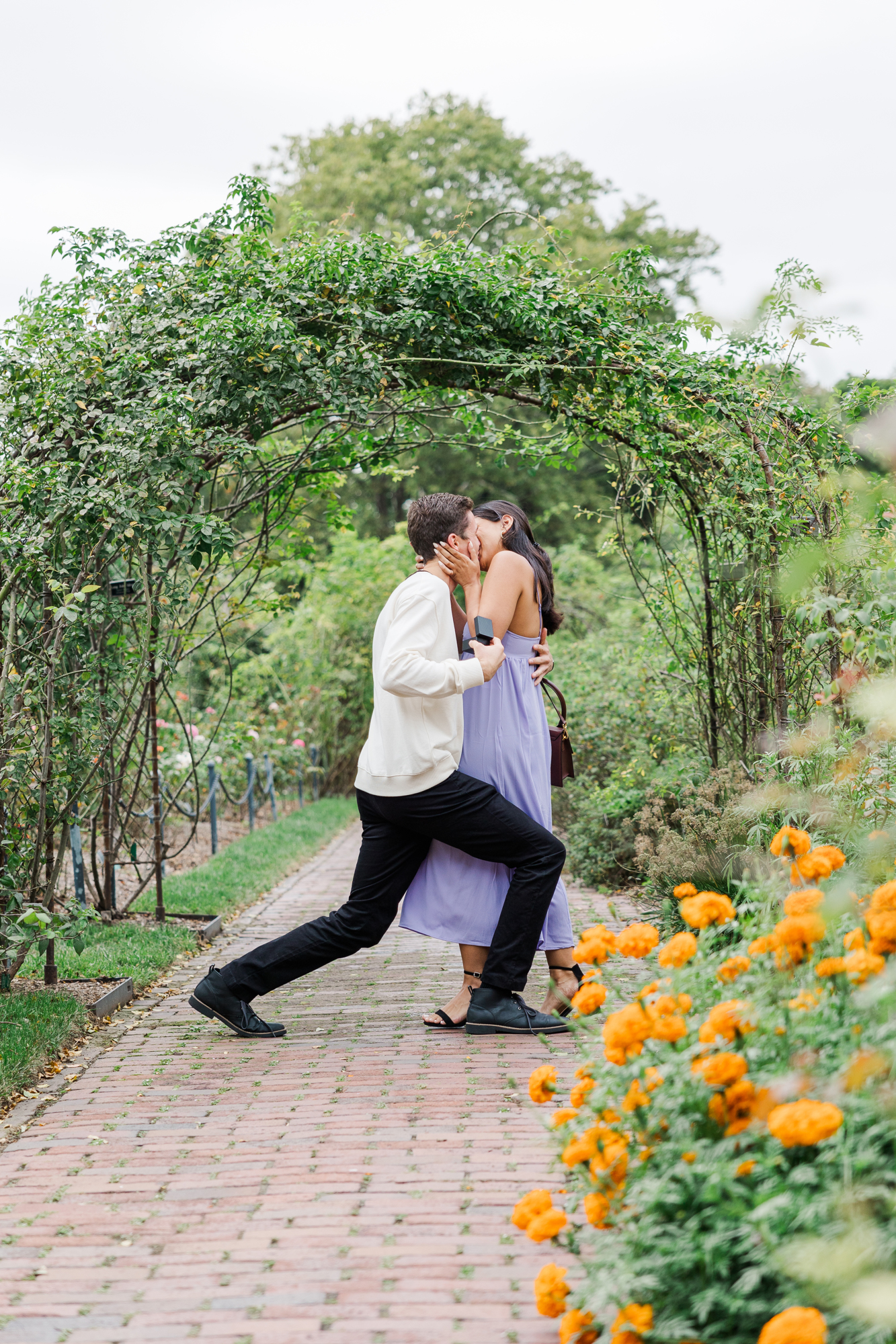 Wonderful Proposal Photos in the Rose Garden at Brooklyn Botanic Garden