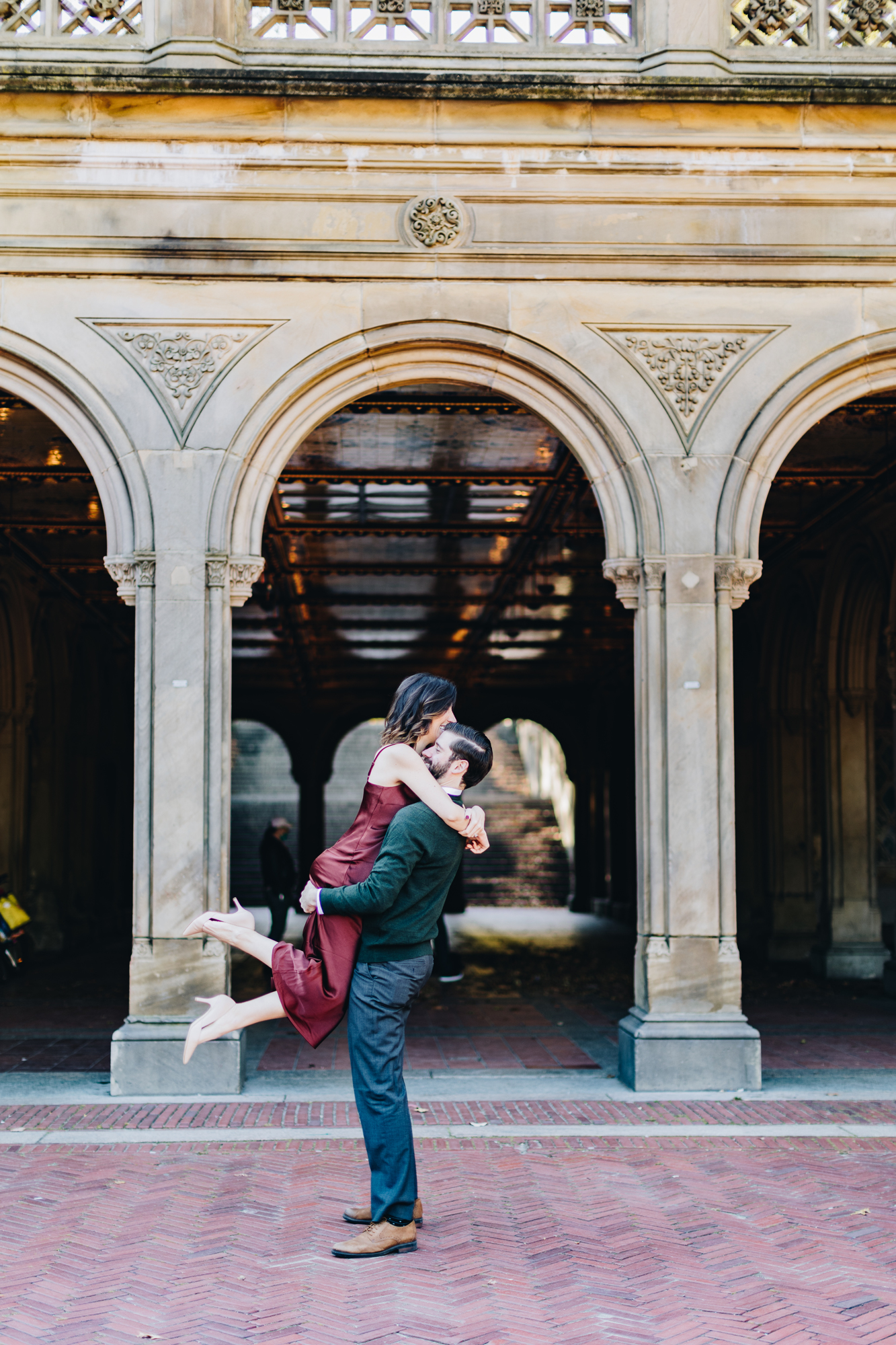 Jaw-Dropping Central Park Engagement Photos in Fall