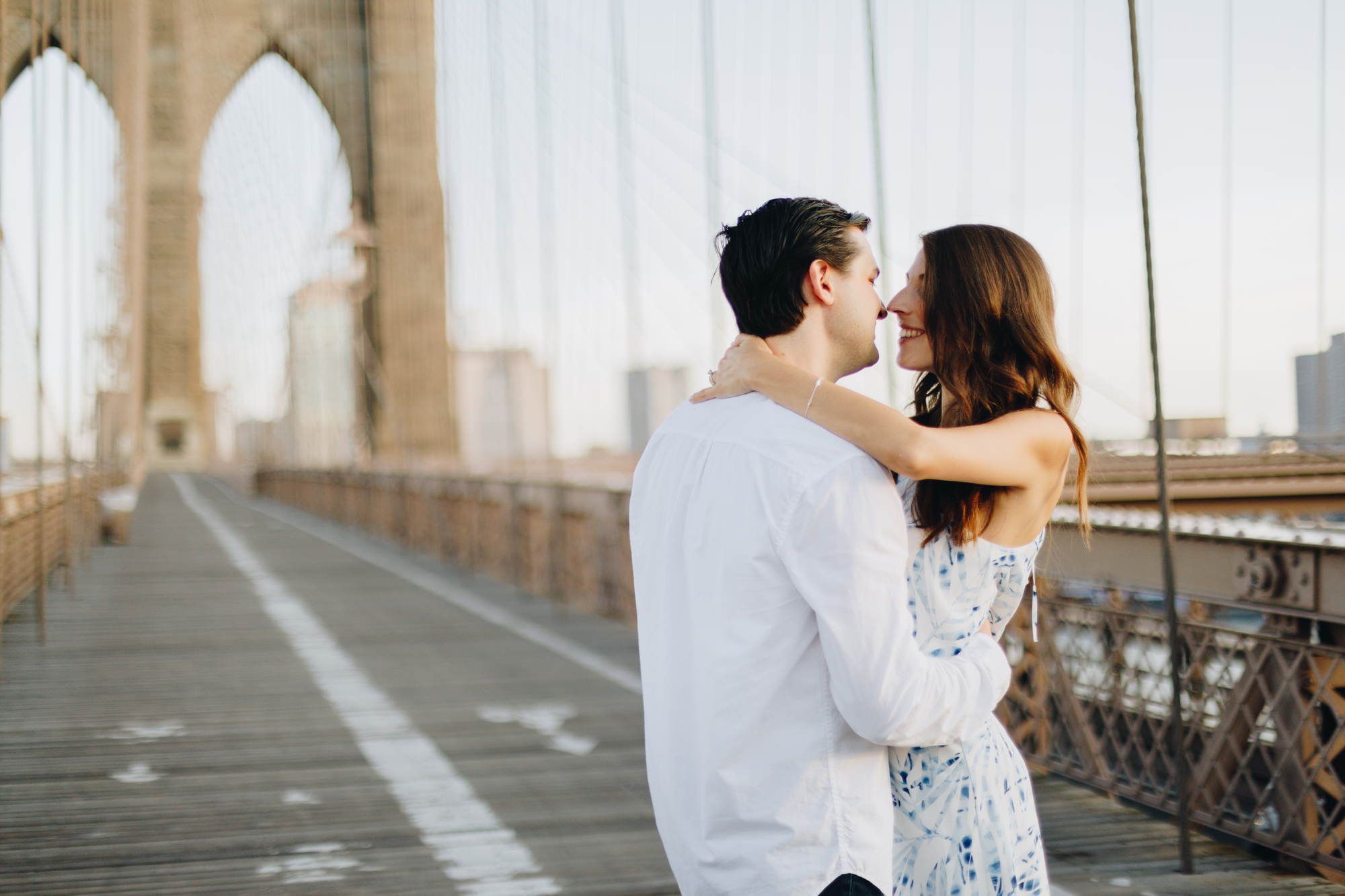 Summery Brooklyn Bridge Engagement Photos