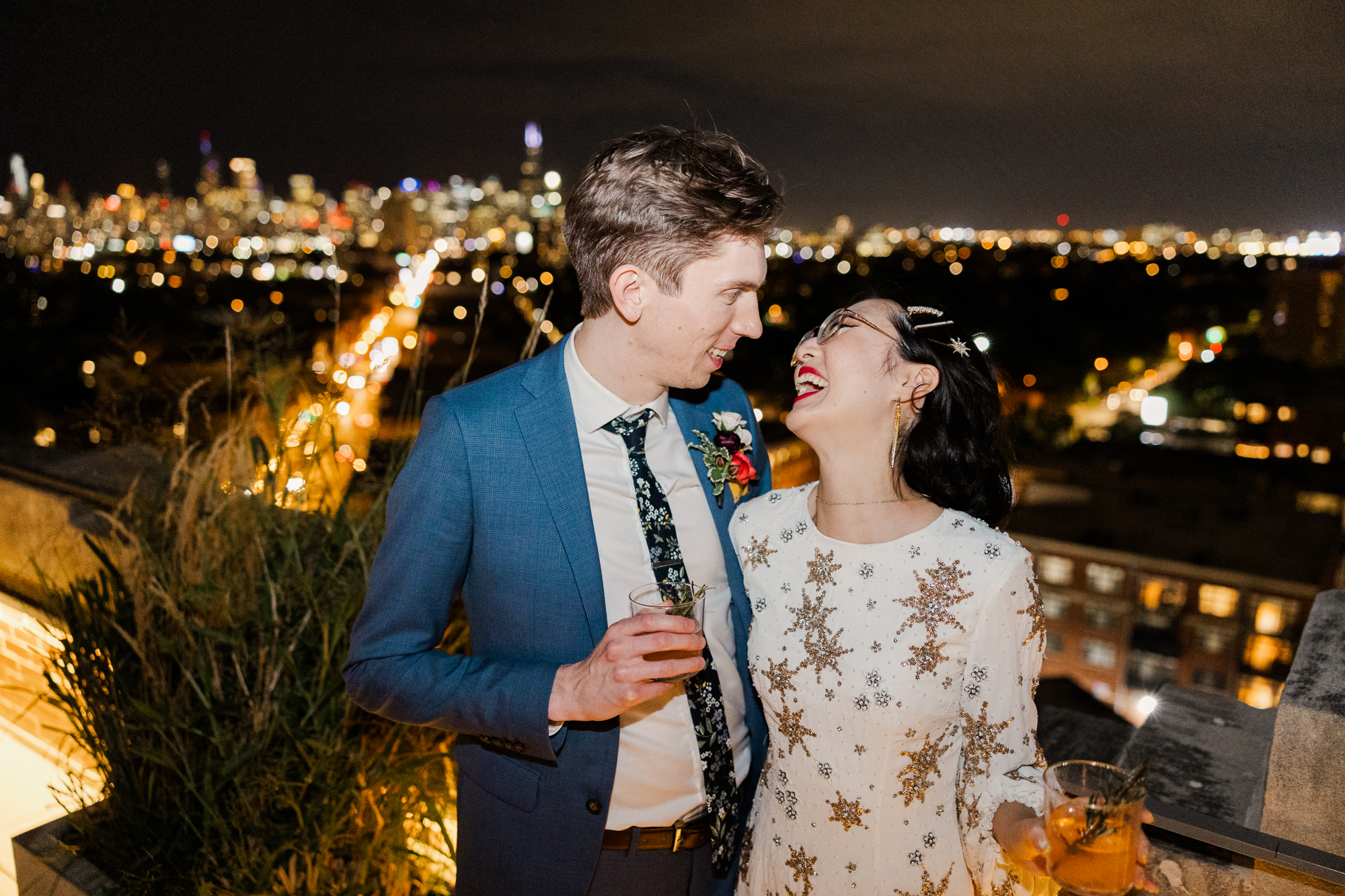 Scenic Chicago Micro Wedding Photos at Wicker Park Inn in Fall