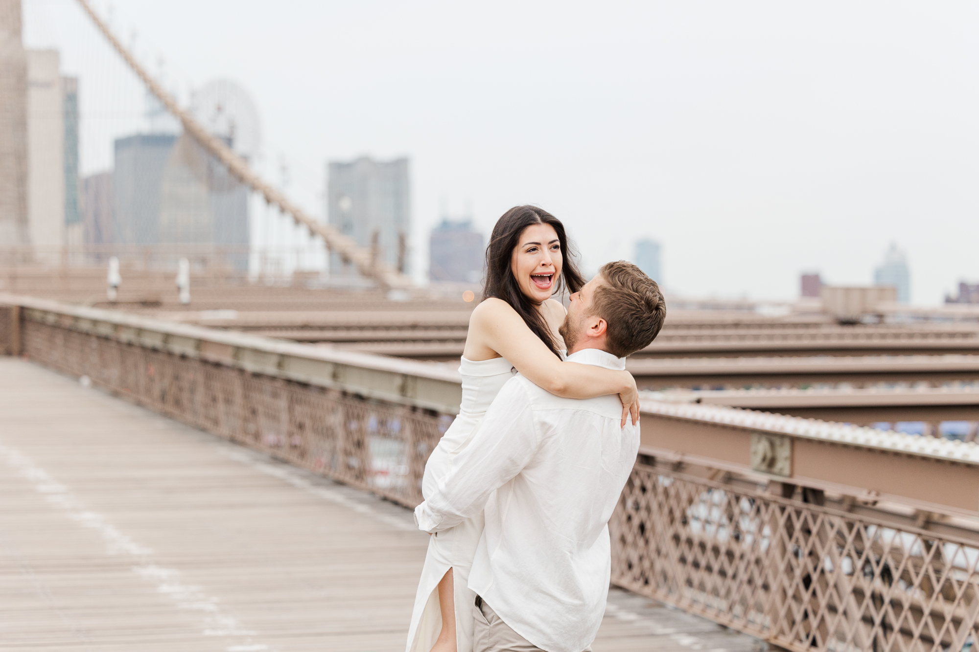 Dazzling Engagement Photography on the Brooklyn Bridge