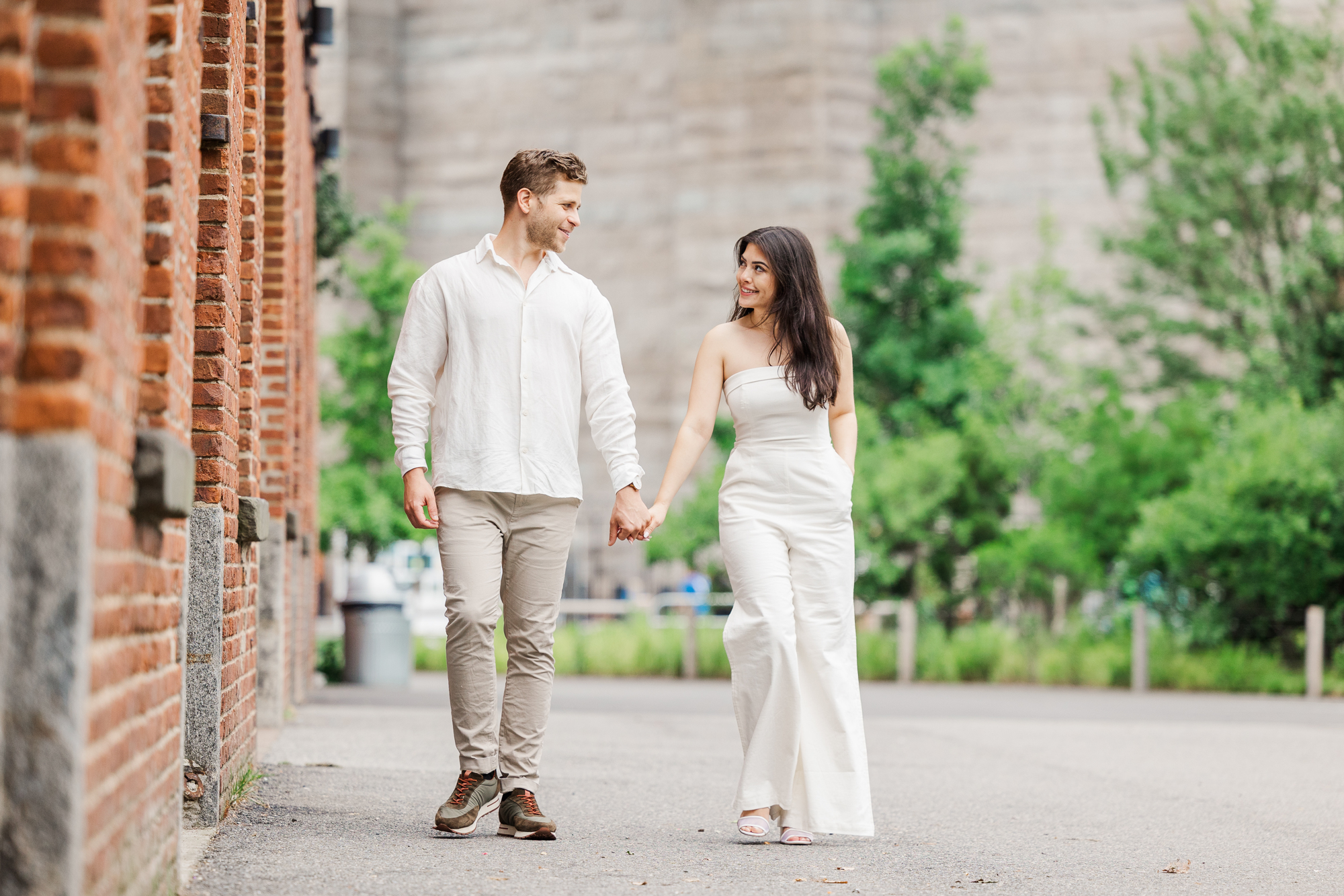 Romantic Engagement Photography on the Brooklyn Bridge