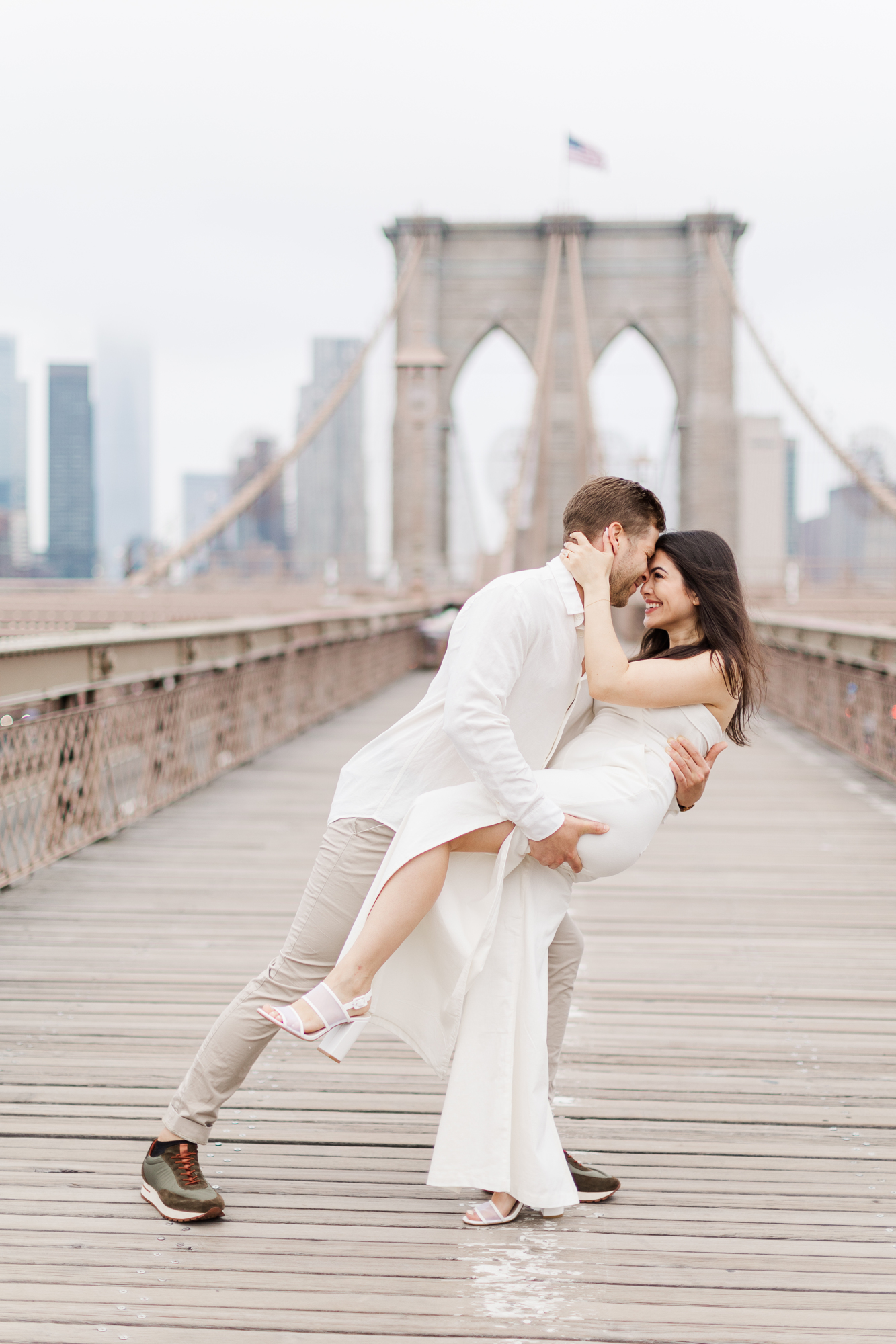 Striking Engagement Photography on the Brooklyn Bridge