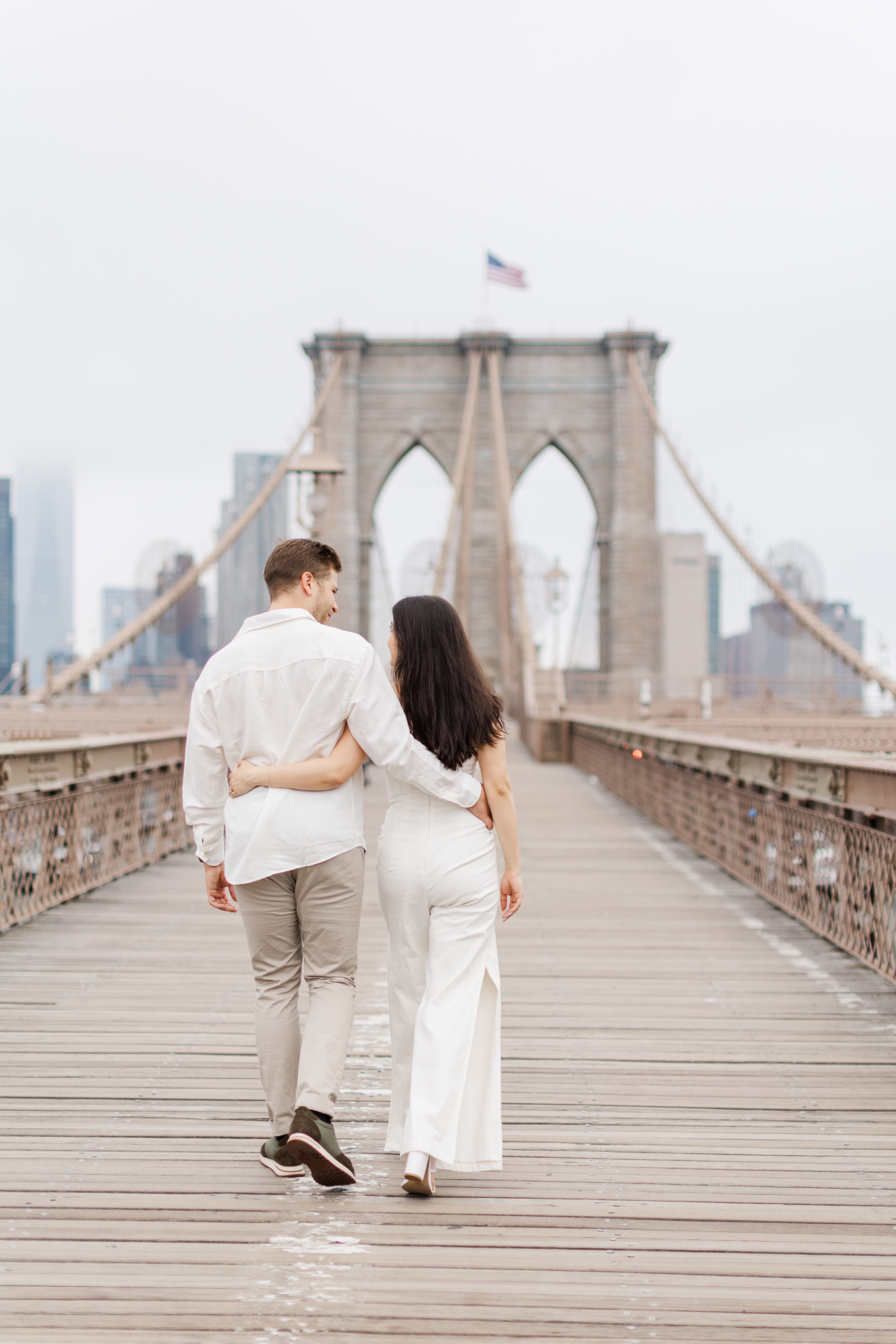 Perfect Engagement Photography on the Brooklyn Bridge