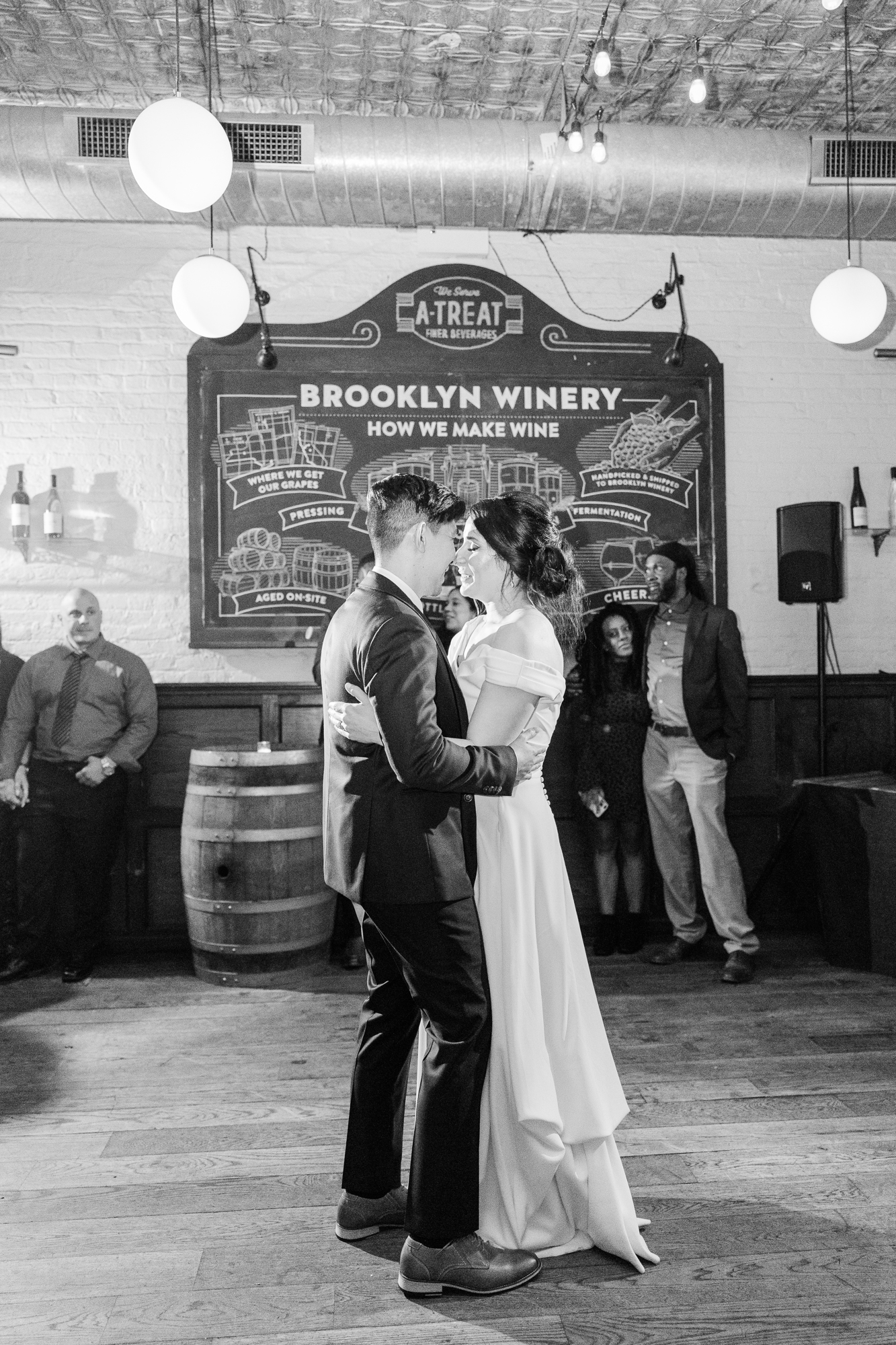 Awesome Brooklyn Winery Wedding, NY