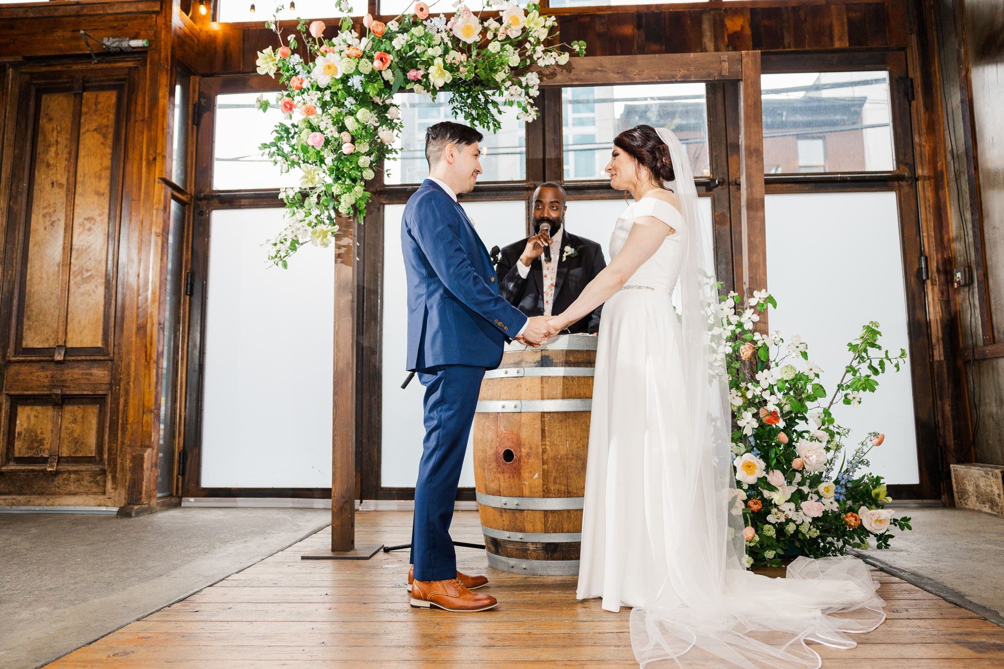 Jaw-Dropping Brooklyn Winery Summer Wedding In New York