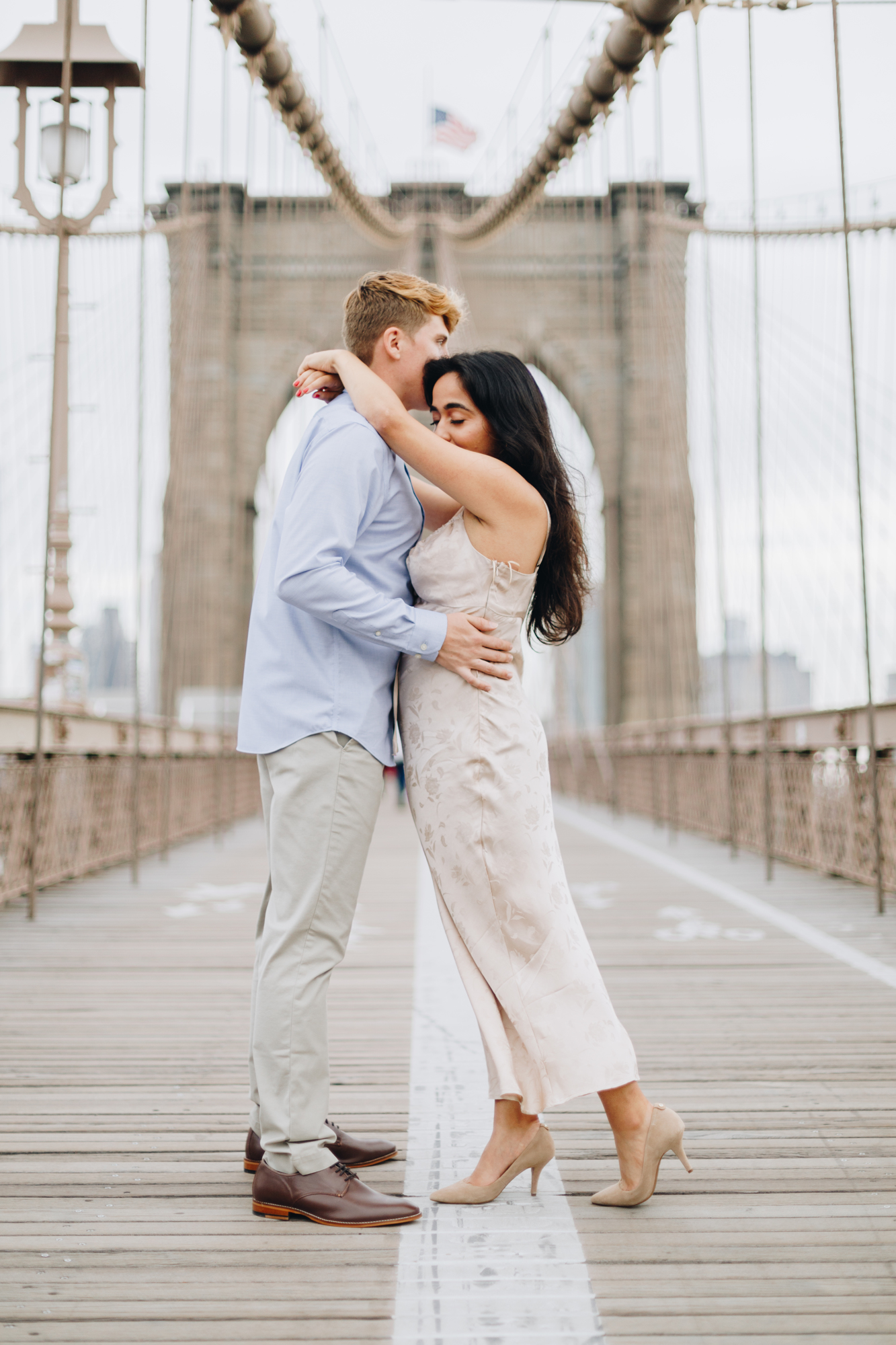 Wonderful Summertime Brooklyn Bridge Engagement Photos
