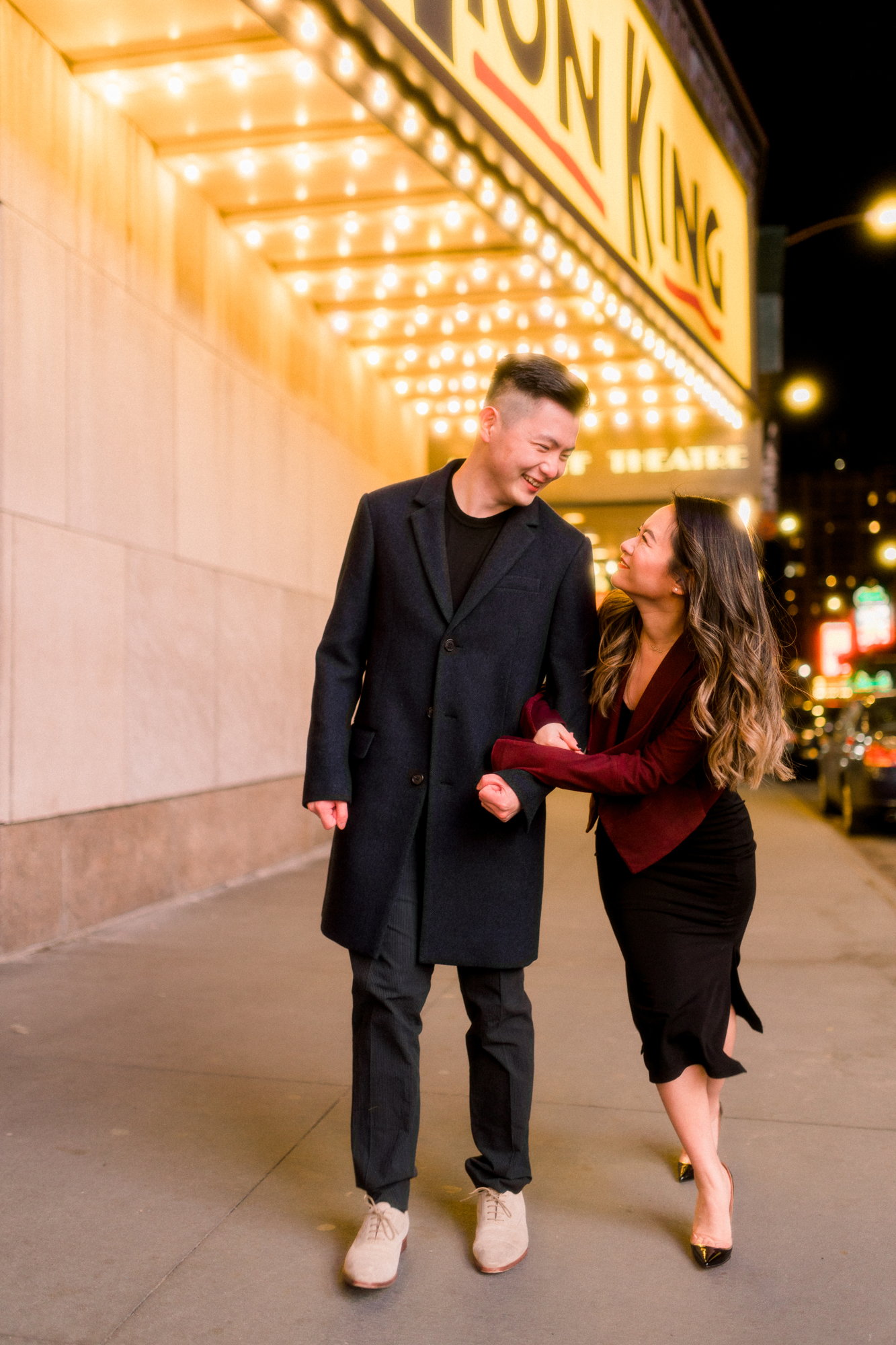 Perfect Nighttime Winter Engagement Photos in New York's Iconic Times Square