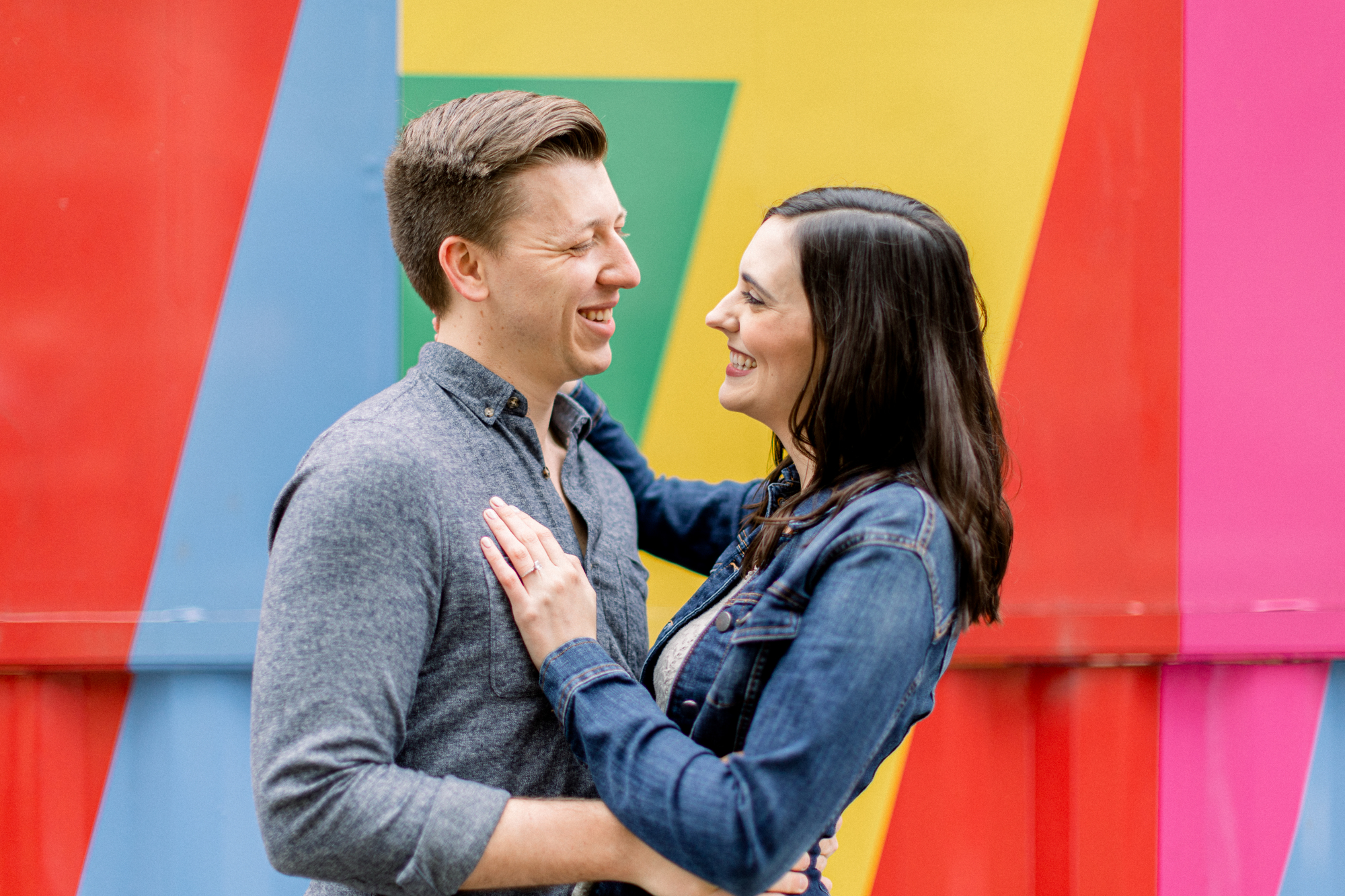 Vibrant Rainy Engagement Photos in Flatiron NYC in Spring