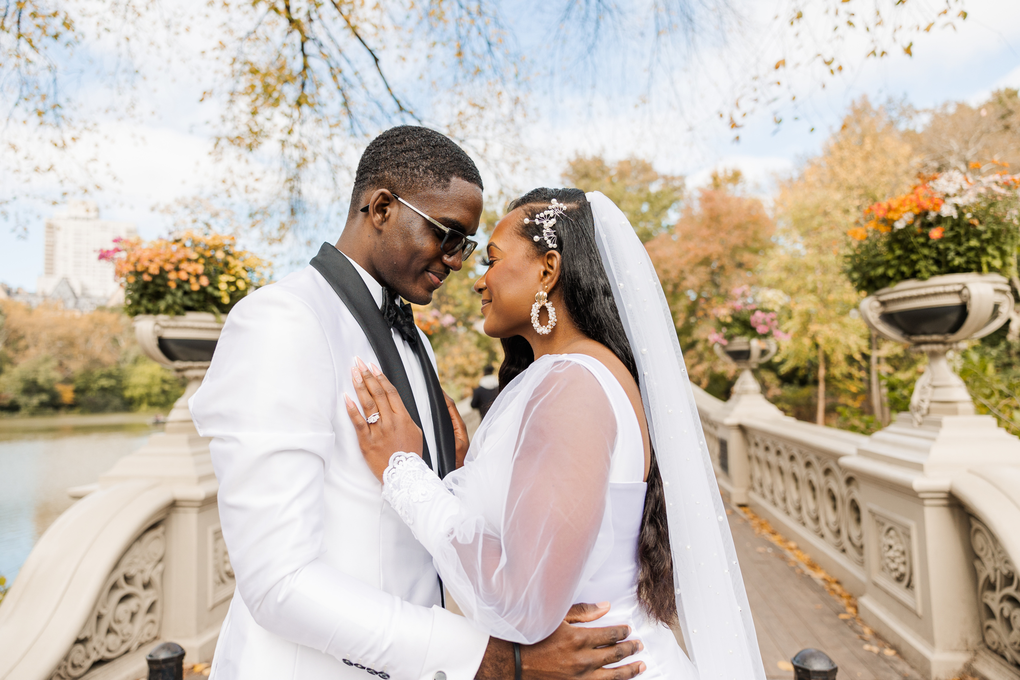 Eye-catching Central Park Wedding Photos on Cherry Hill in Fall