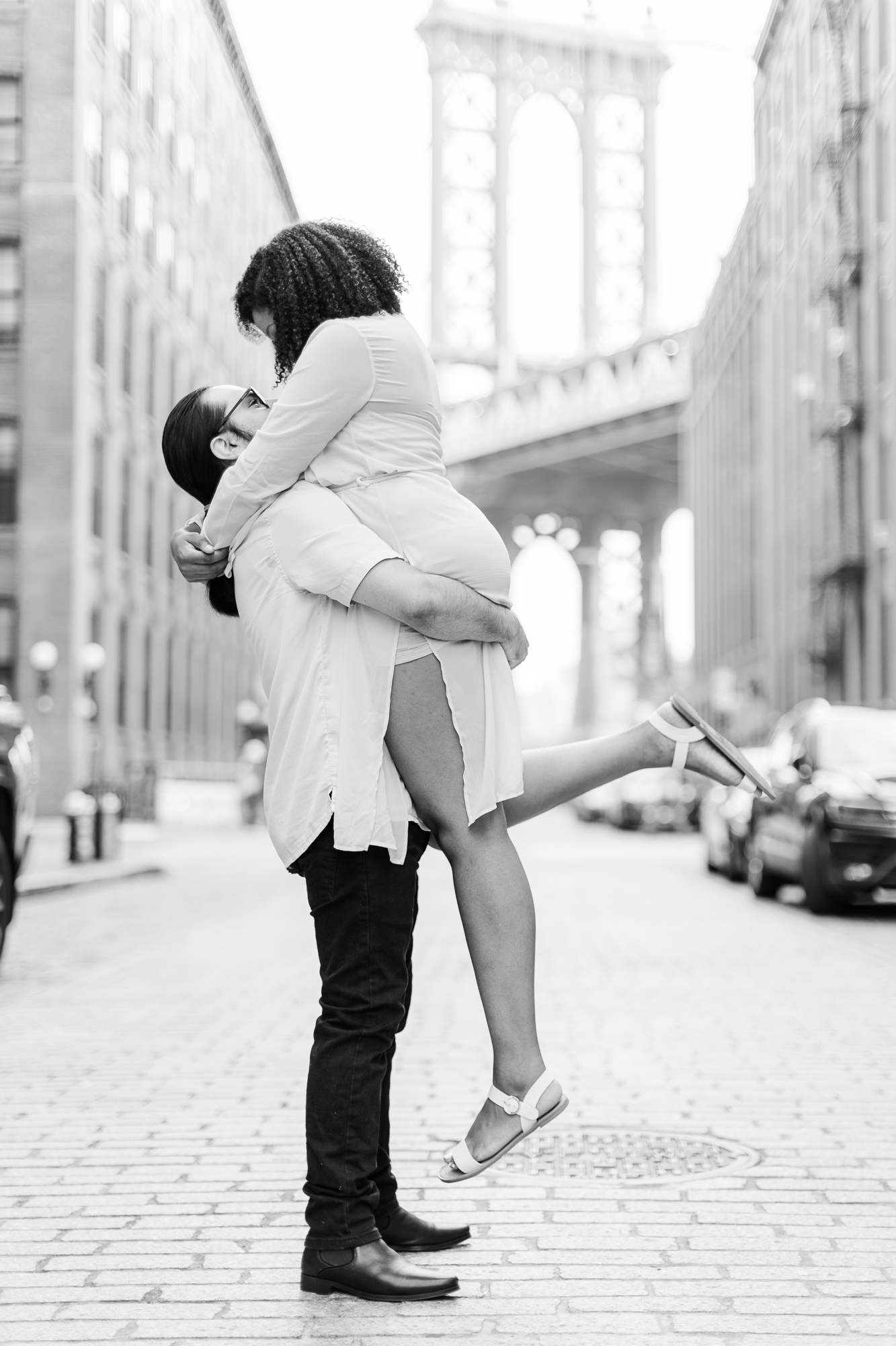 Awesome Engagement Shoot on the Brooklyn Bridge