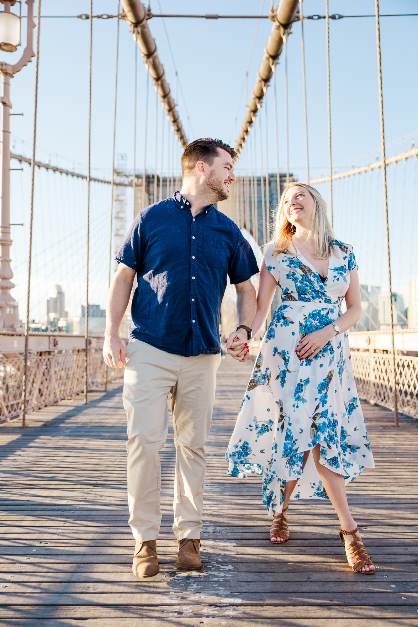 Beautiful Brooklyn Bridge Park Engagement Photos in Spring