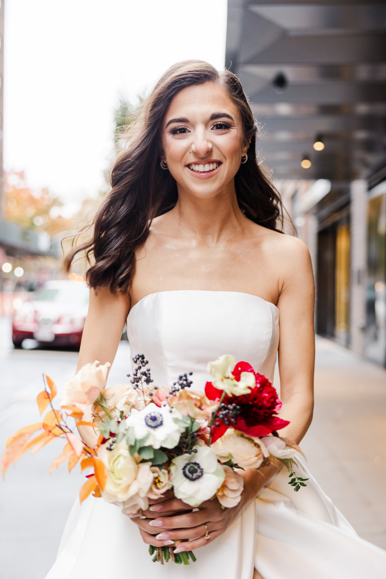 Eye-catching New York Milling Room Wedding Photos on a Rainy Fall Day