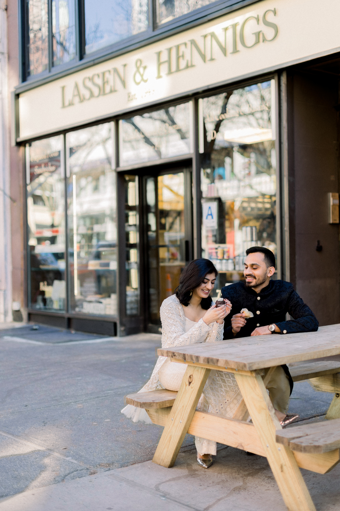 Charming and Wintery Brooklyn Heights Promenade Engagement Photos
