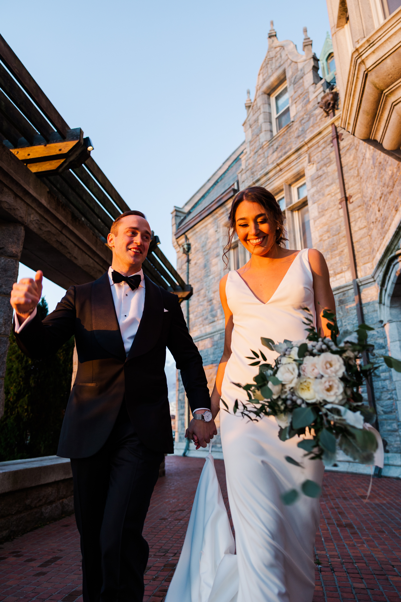 Jaw-dropping Oceanside Mystic Wedding Photography at Branford House 