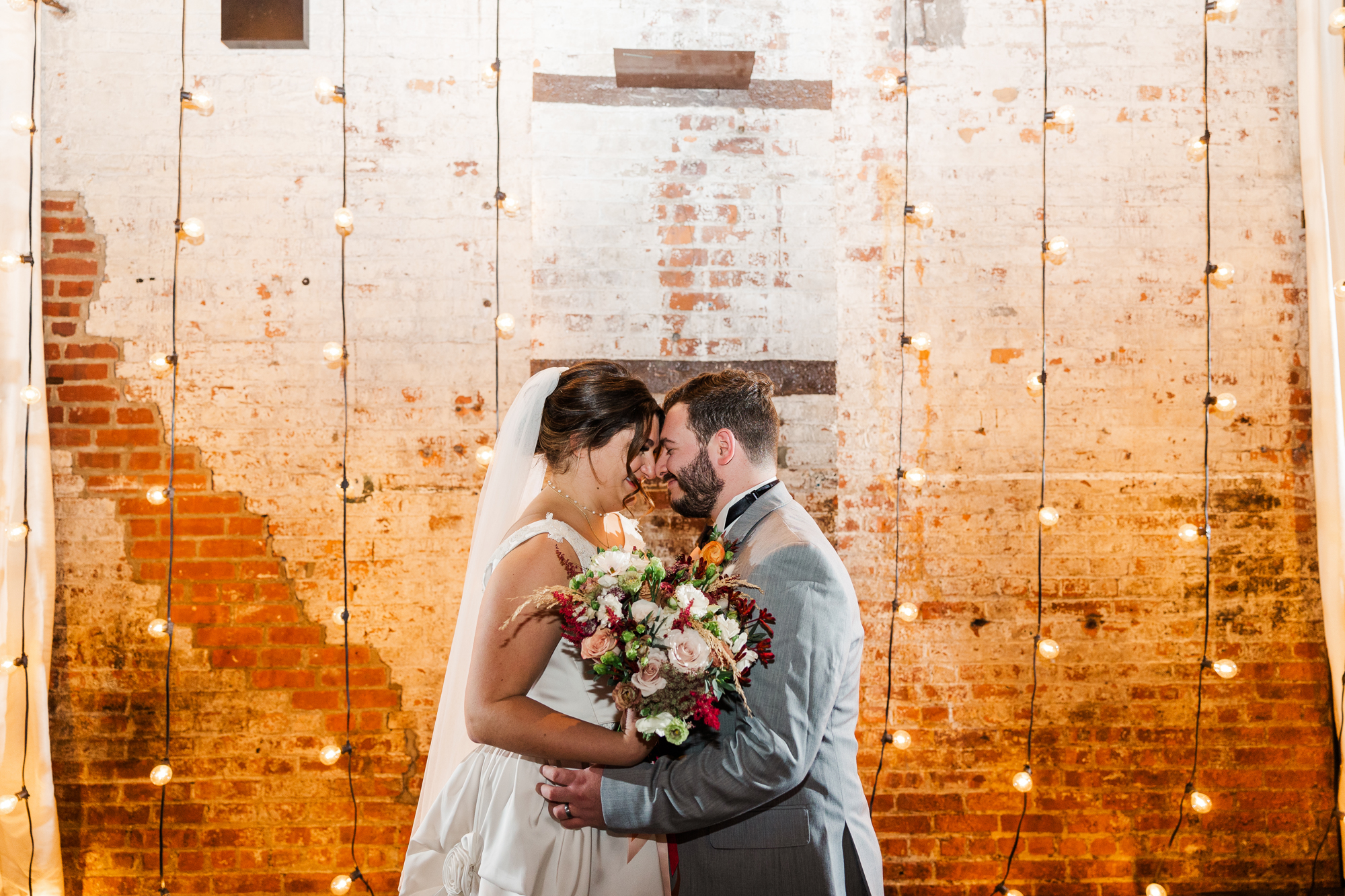Dazzling Rainy New York Wedding Photos at The Green Building in Autumn