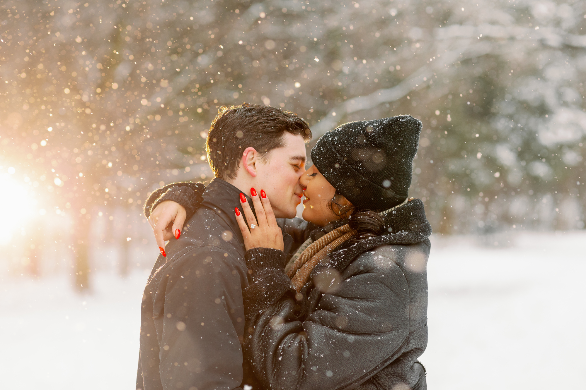 Fabulous Winter Engagement Photos in Snowy Prospect Park