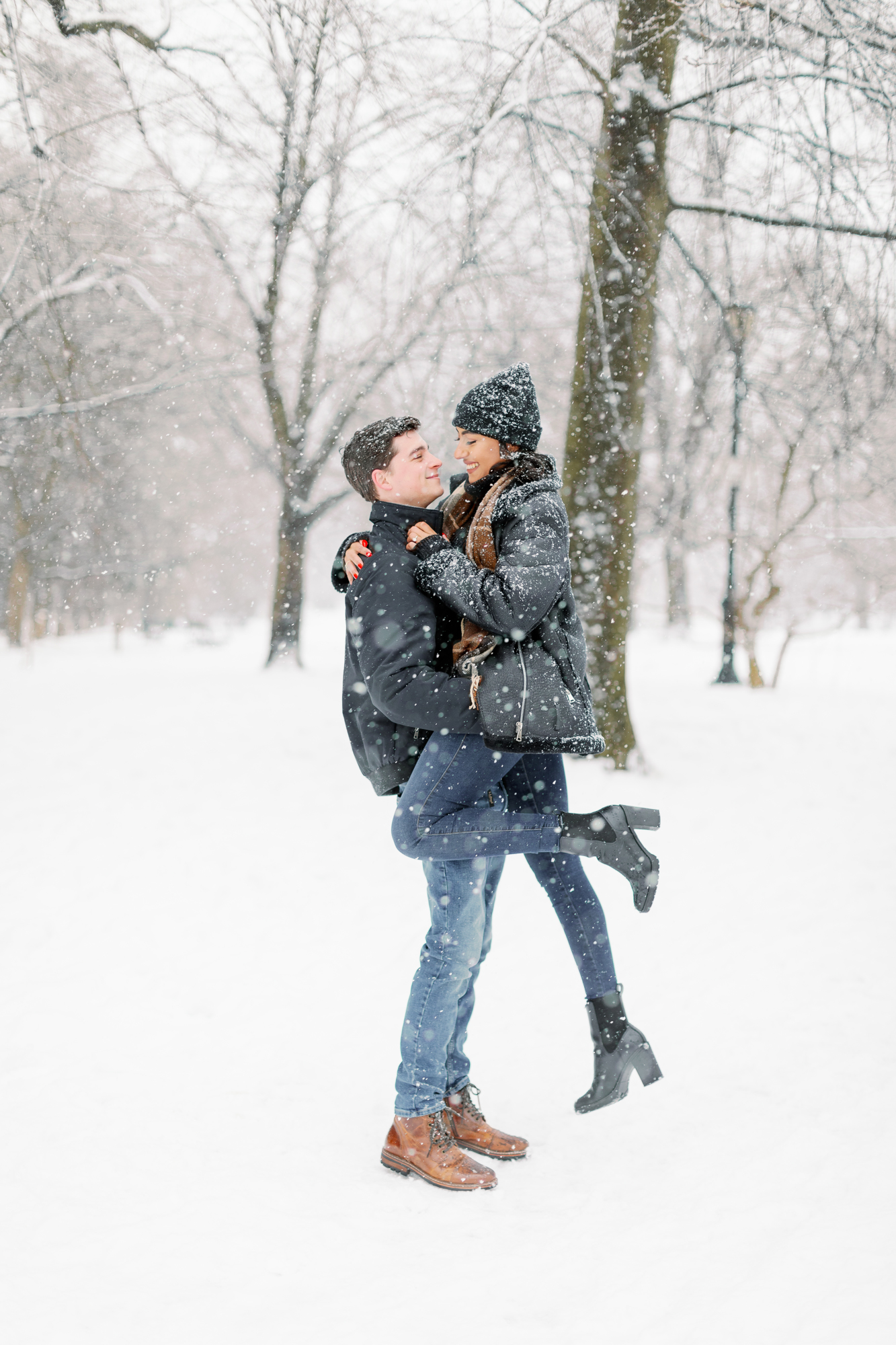 Charming Winter Engagement Photos in Snowy Prospect Park
