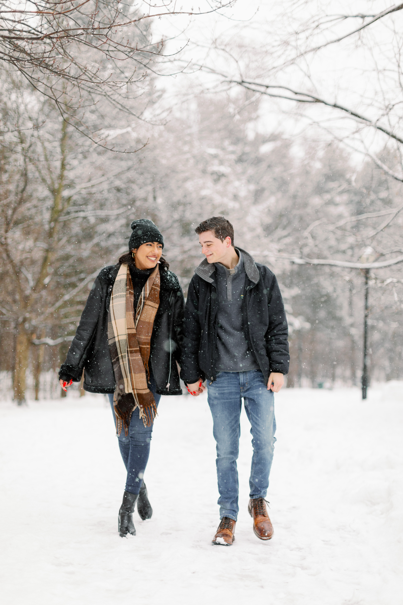 Sweet Winter Engagement Photos in Snowy Prospect Park