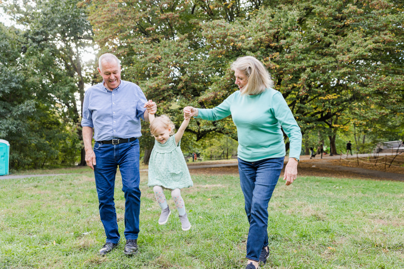 Why Seasonal Family Photography in New York is So Important