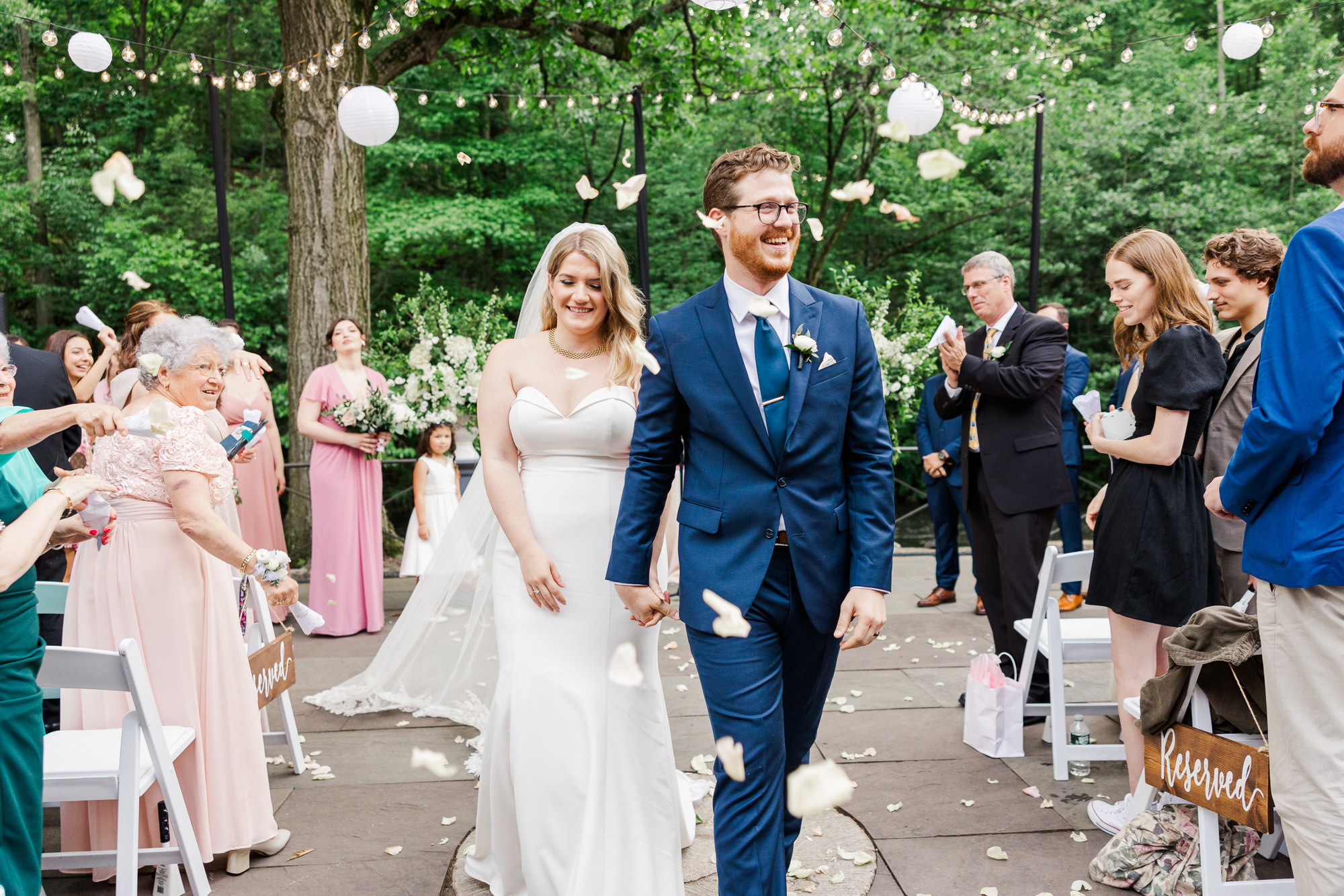 Amazing Summer Wedding at New York Botanical Gardens