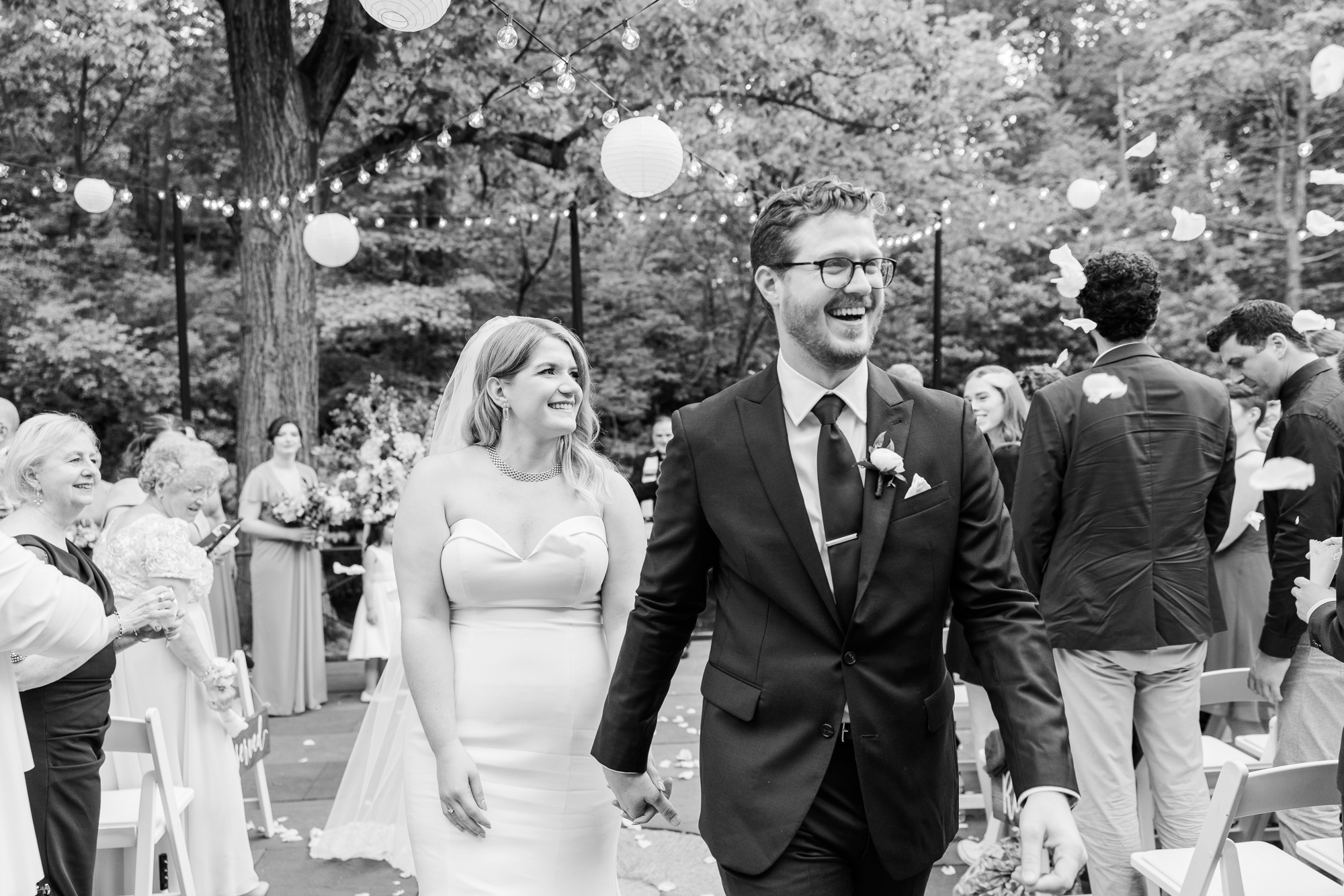 Bright Summer Wedding at New York Botanical Gardens
