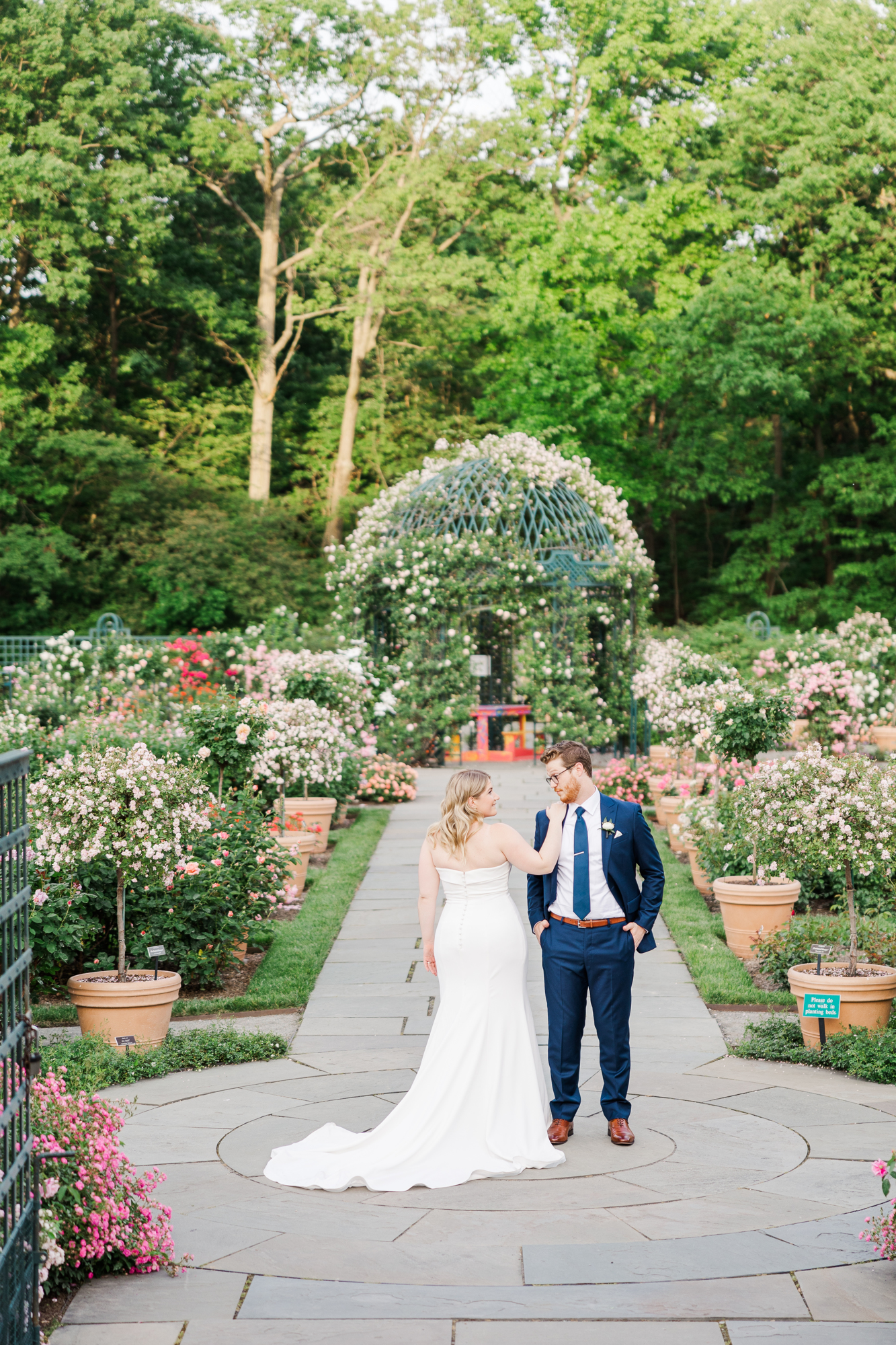 Unique Summer Wedding at New York Botanical Gardens
