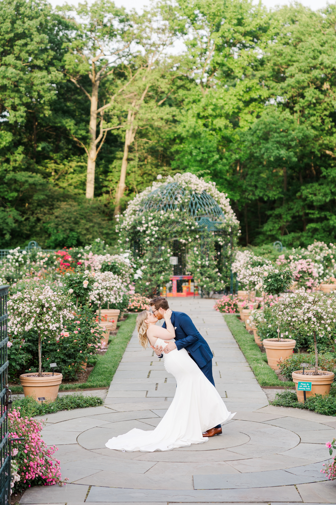 Cute Summer Wedding at New York Botanical Gardens