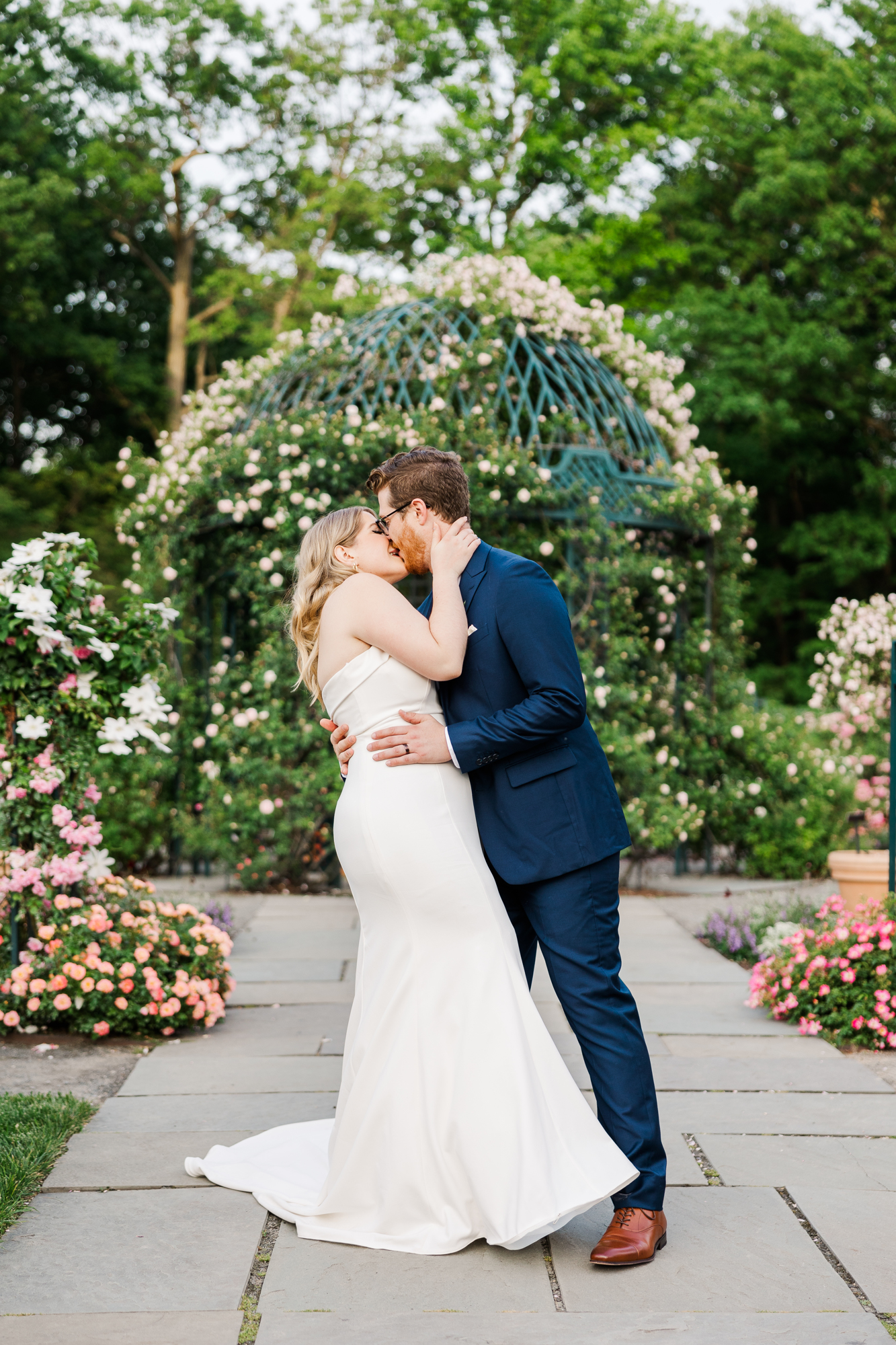 Intimate Summer Wedding at New York Botanical Gardens