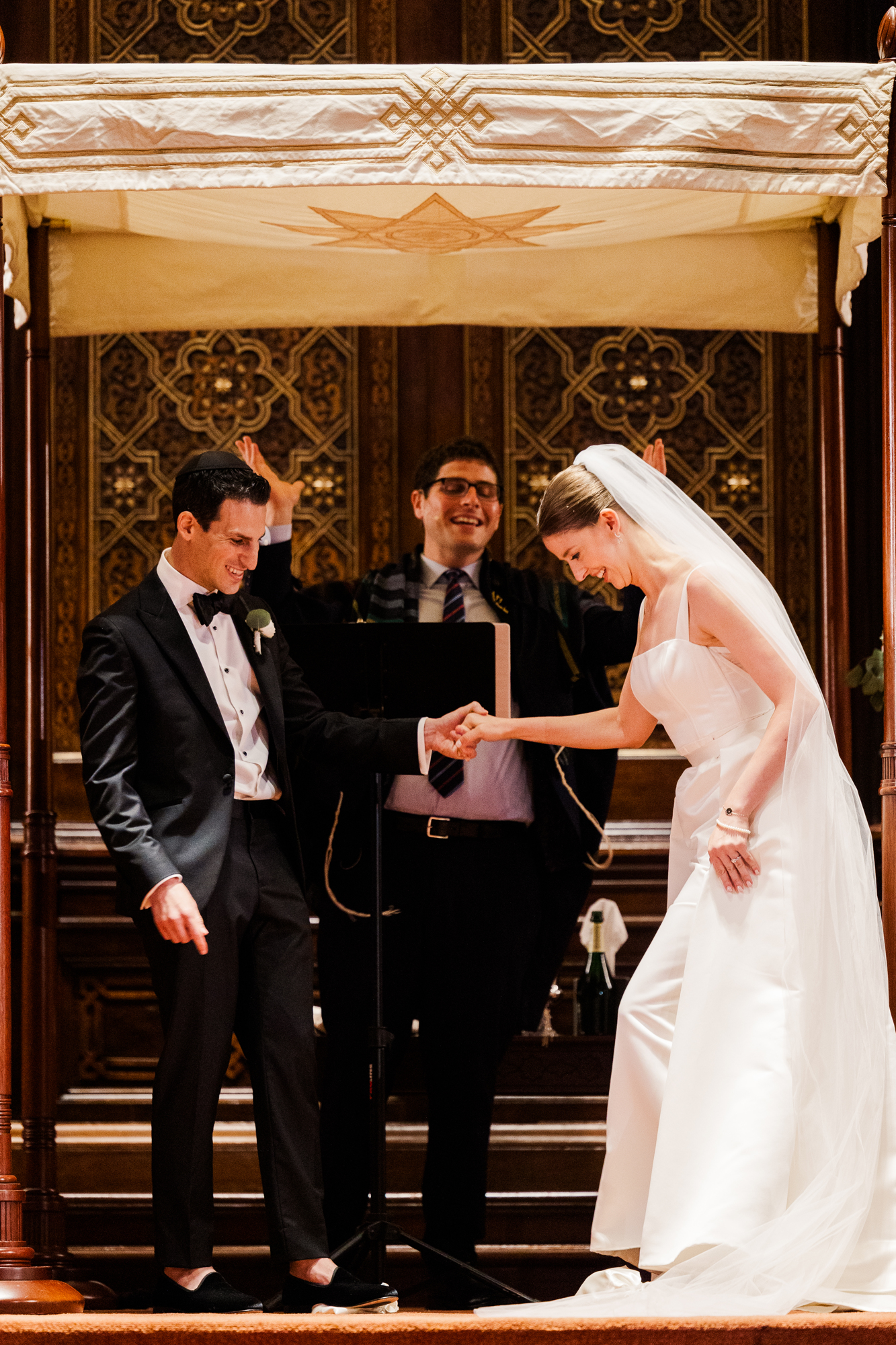 Striking Central Park Boathouse Wedding in New York