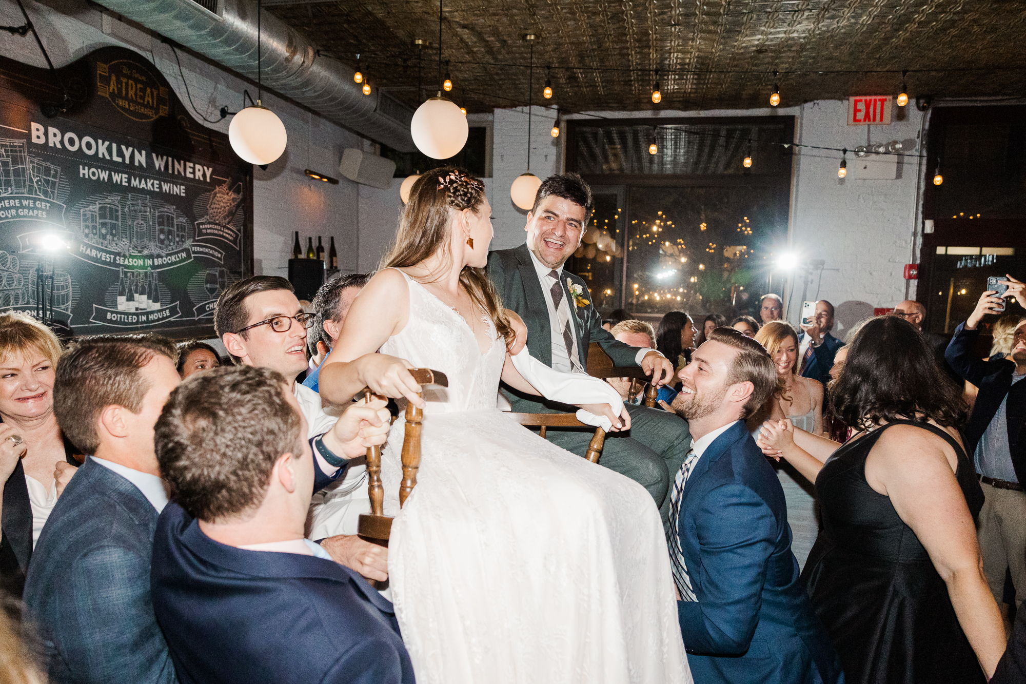 Fabulous Brooklyn Winery Wedding in New York