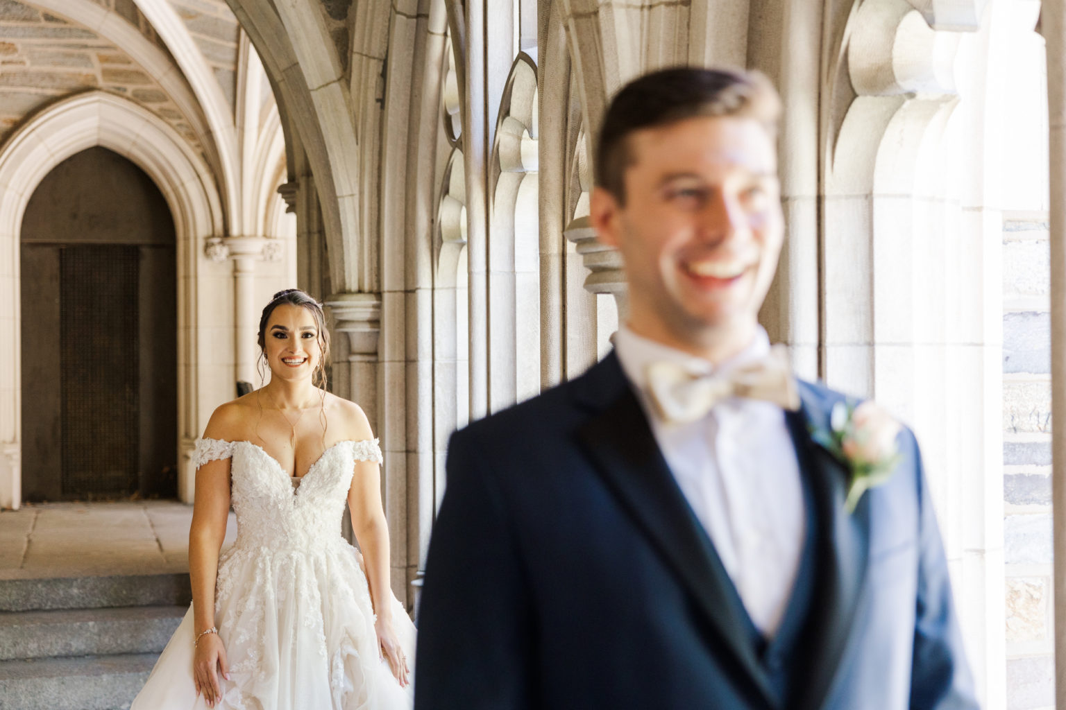 Elegant Nassau Inn Wedding: Stunning Princeton Portraits