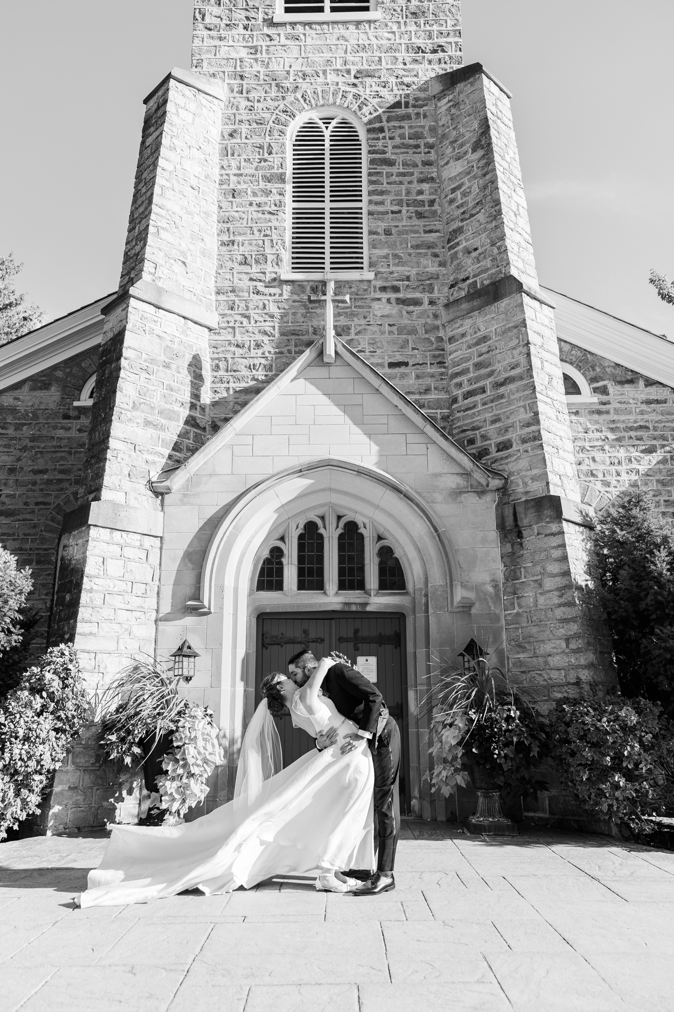 Beautiful Gate House Wedding in Ontario, Canada