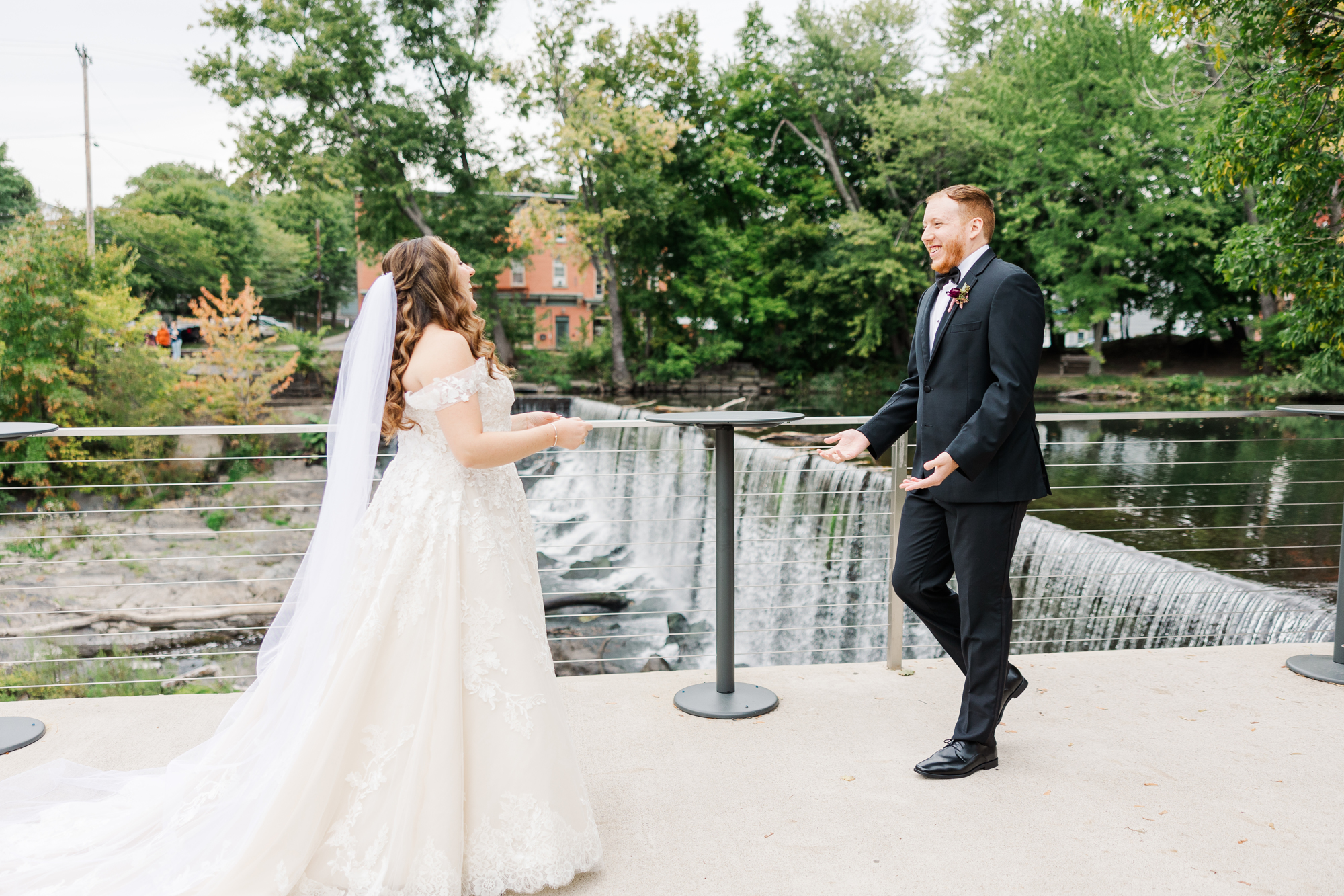 Candid Beacon Wedding at The Roundhouse, NY