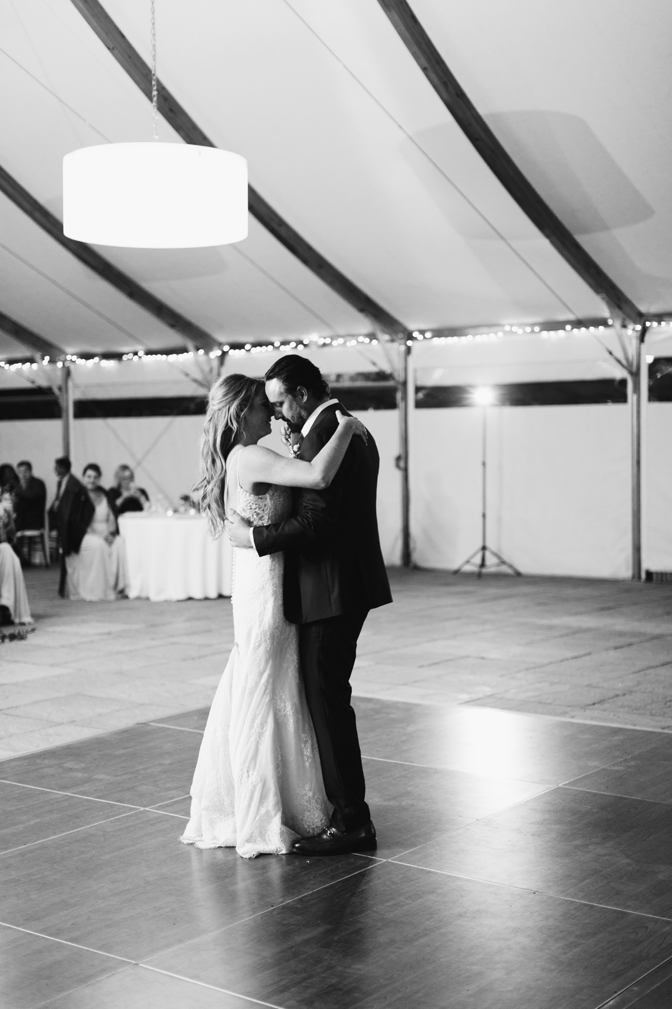 Jaw-Dropping Private Last Dance New York Wedding Photos