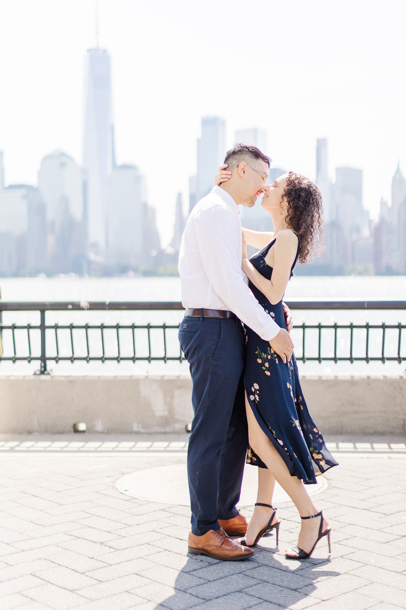 Vibrant Skyline Engagement Photos in Jersey City