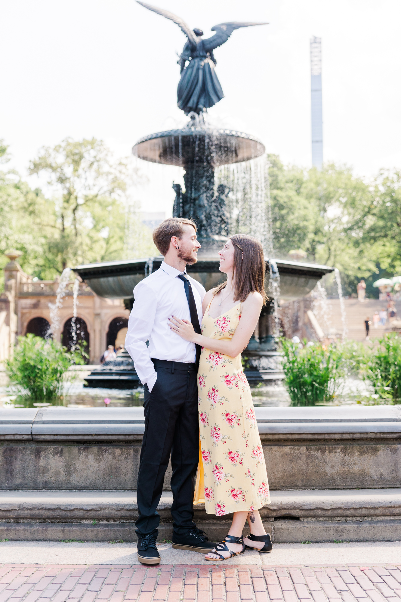 Jaw-Dropping Lakeside Central Park Elopement