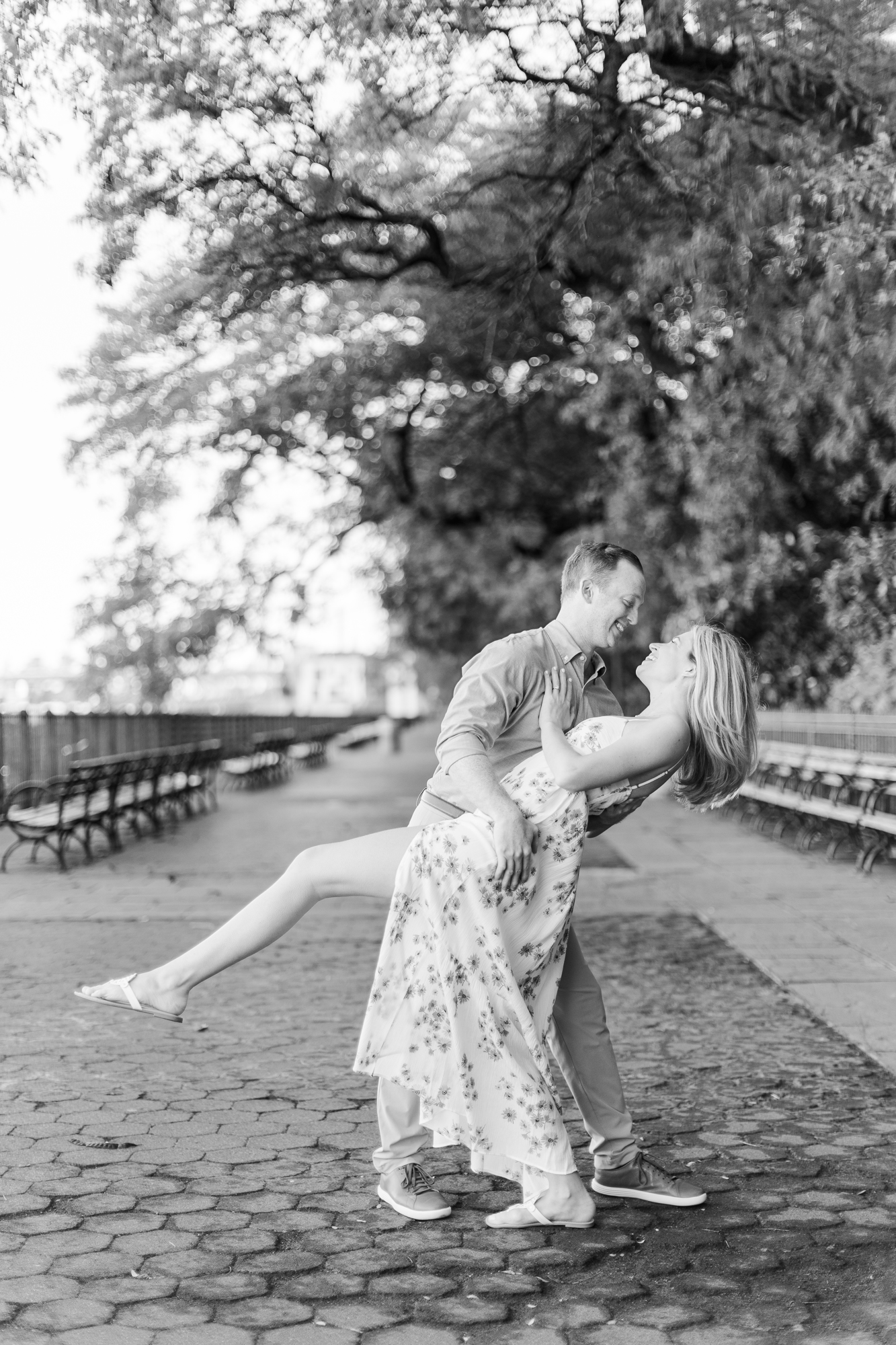 Joyous Engagement Photos In Brooklyn Heights