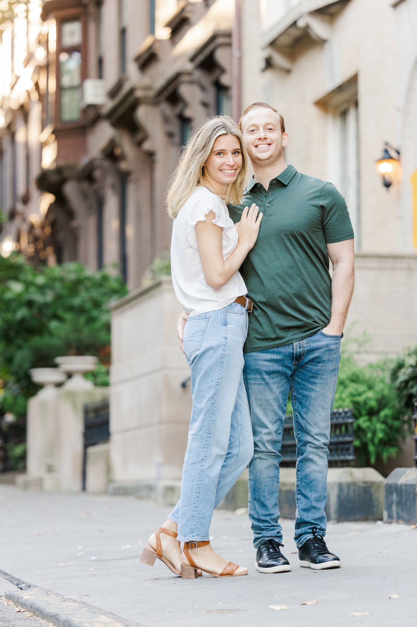 Gorgeous Engagement Photos In Brooklyn Heights