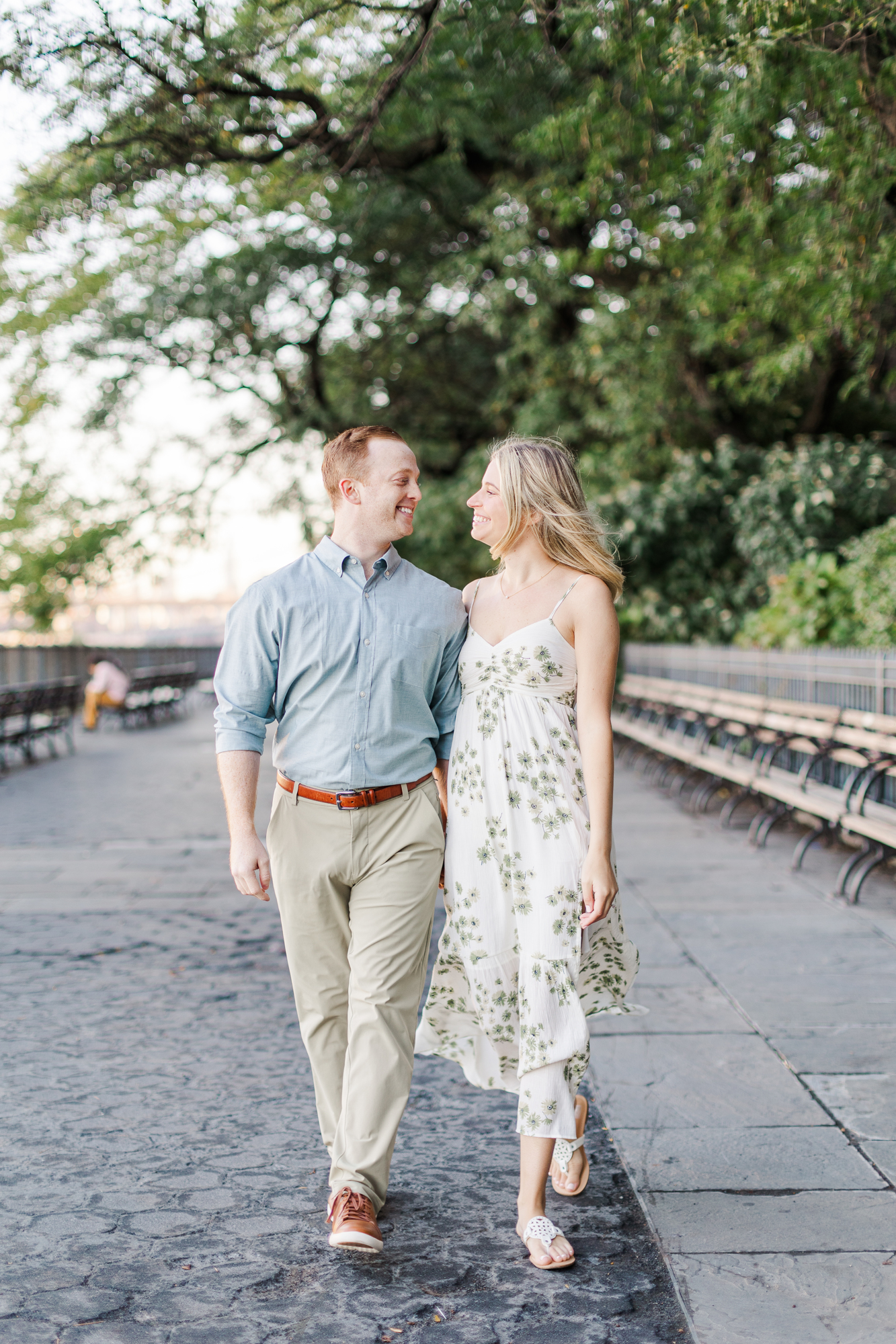 Amazing Engagement Photos In Brooklyn Heights