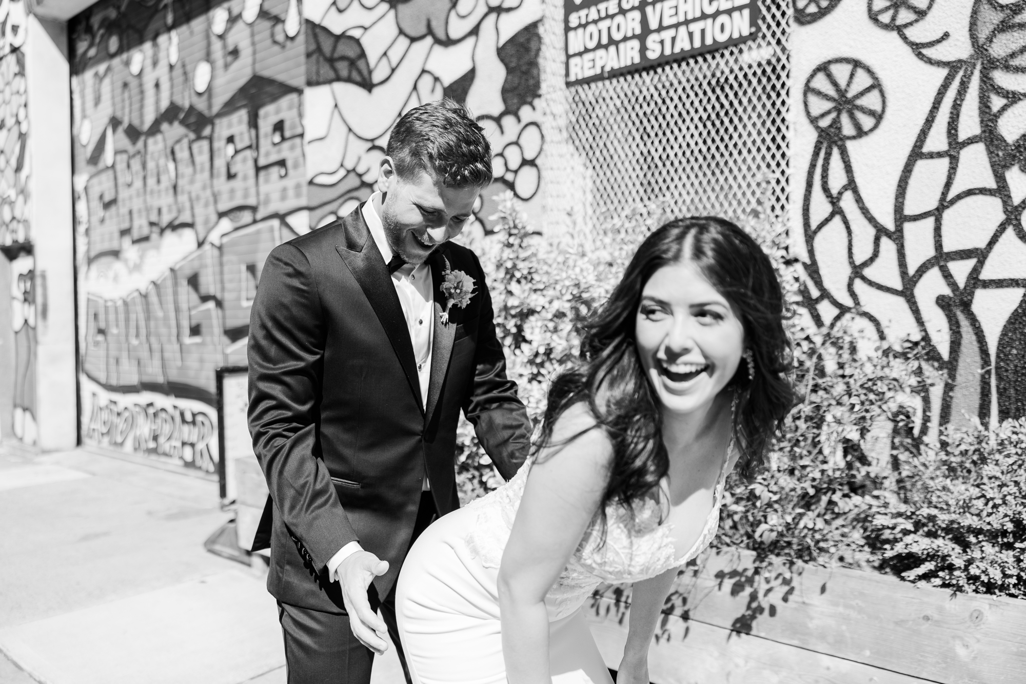 Romantic NYC Wedding at The Green Building in Brooklyn