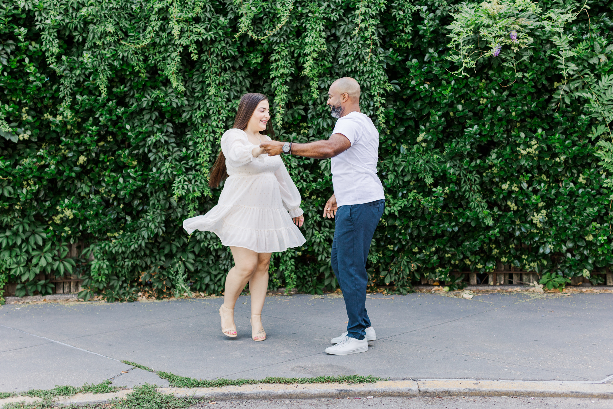 Vibrant Brooklyn Heights Promenade Engagement Session