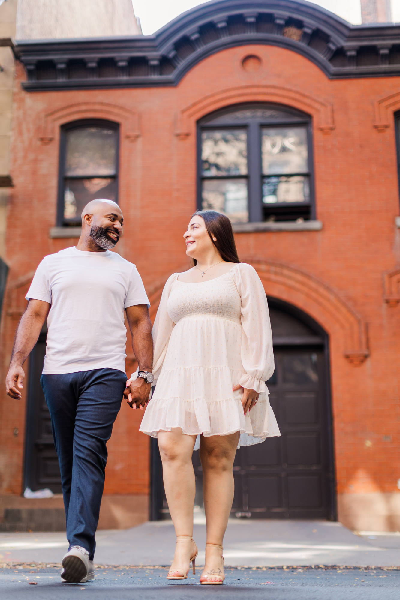 Jaw-Dropping Brooklyn Heights Promenade Engagement Session