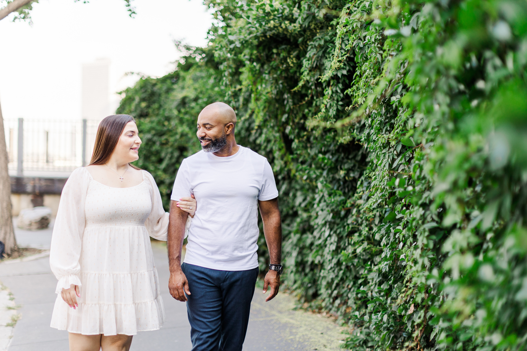 Cute Brooklyn Heights Promenade Engagement Session